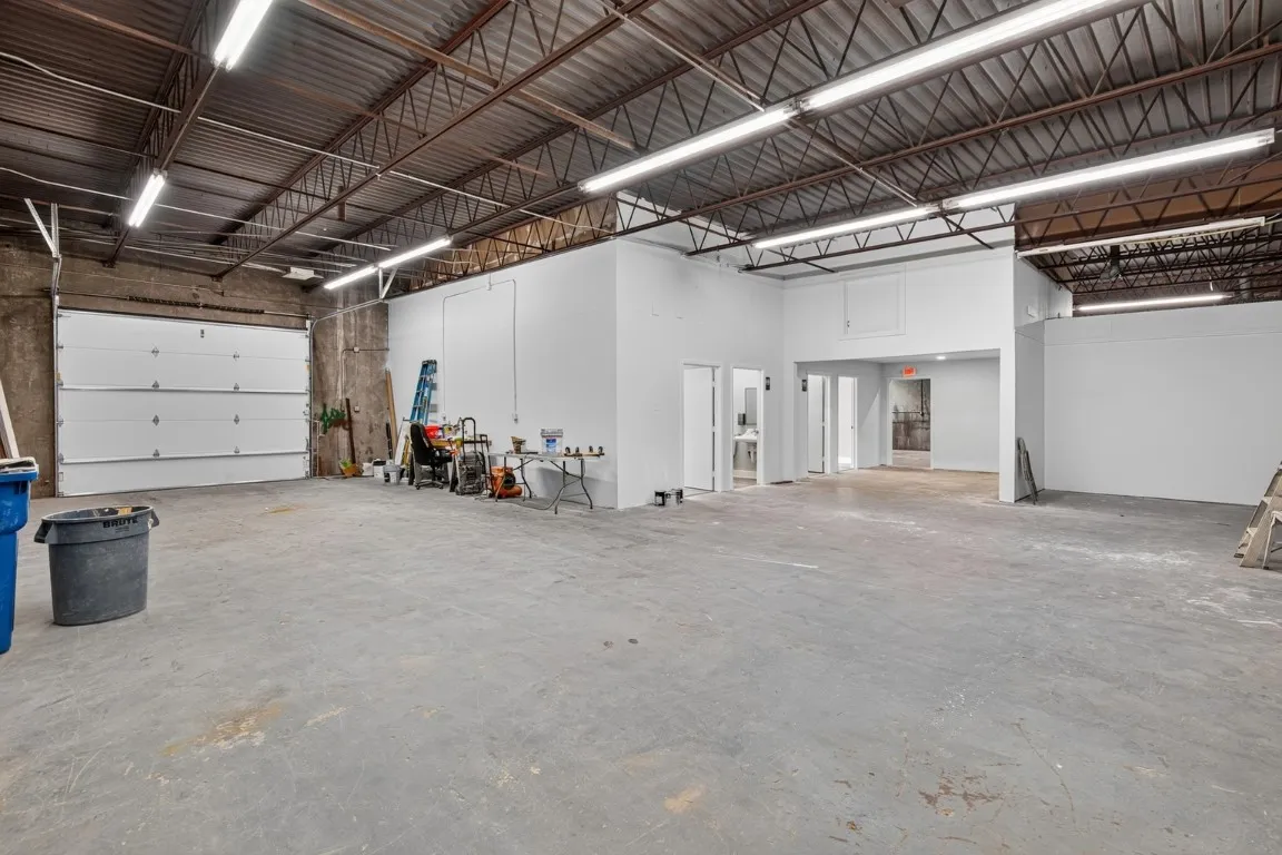 Warehouse For Rent in Dallas County , 4405 Industrial Street, Rowlett, Texas 75088, 0, 0, Garage spaces, 0 Sqft, built in 1983, mls#21401856, Real Estate Agent in Rowlett, Homes For Rent in Dallas county, Homes For Rent in Rowlett, Realtor in Rowlett Texas, Real Estate Brokerage Independent Realty Texas, Luminita Cordes Realtor