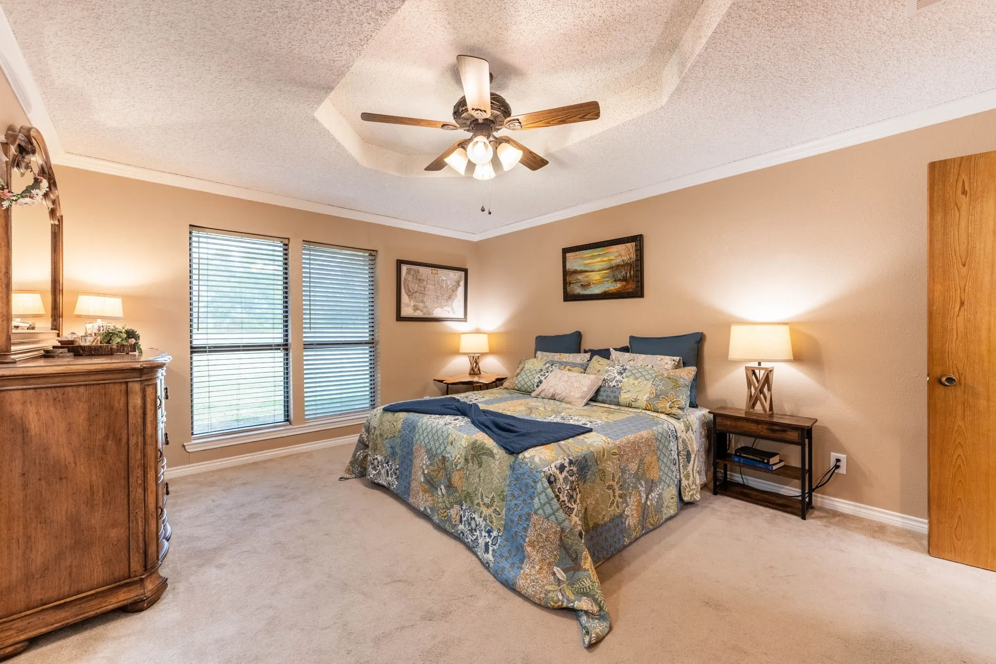 Single Family Residence For Sale in Collin County , 815 W Cook Street, Josephine, Texas 75173, 3 Bedroom, 2 Bathroom, 2 Garage spaces, 1,776 Sqft, built in 1986, mls#21400700, Real Estate Agent in Josephine, Homes For Sale in Collin county, Homes For Sale in Josephine, Realtor in Josephine Texas, Real Estate Brokerage Independent Realty Texas, Luminita Cordes Realtor