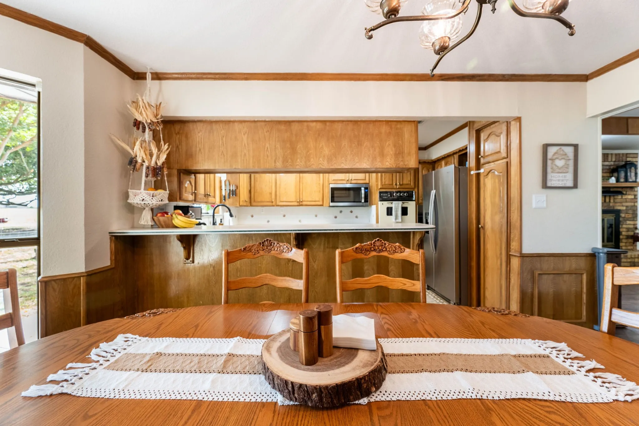 Single Family Residence For Sale in Collin County , 815 W Cook Street, Josephine, Texas 75173, 3 Bedroom, 2 Bathroom, 2 Garage spaces, 1,776 Sqft, built in 1986, mls#21400700, Real Estate Agent in Josephine, Homes For Sale in Collin county, Homes For Sale in Josephine, Realtor in Josephine Texas, Real Estate Brokerage Independent Realty Texas, Luminita Cordes Realtor