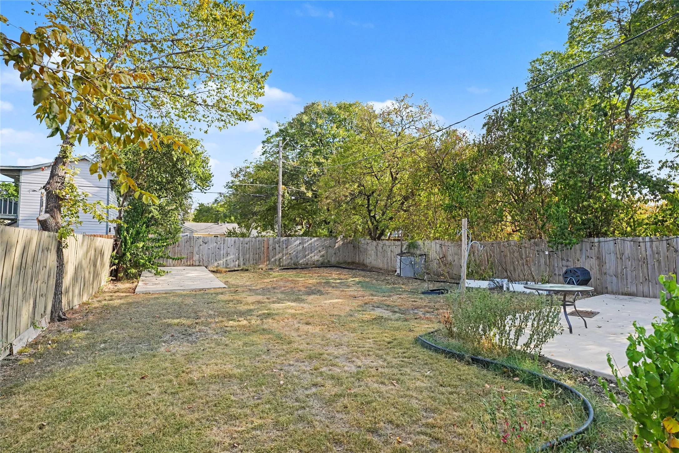 Single Family Residence For Sale in Dallas County , 1634 E Missouri Avenue, Dallas, Texas 75216, 4 Bedroom, 2 Bathroom, 2 Garage spaces, 2,041 Sqft, built in 2021, mls#21394704, Real Estate Agent in Dallas, Homes For Sale in Dallas county, Homes For Sale in Dallas, Realtor in Dallas Texas, Real Estate Brokerage Independent Realty Texas, Luminita Cordes Realtor