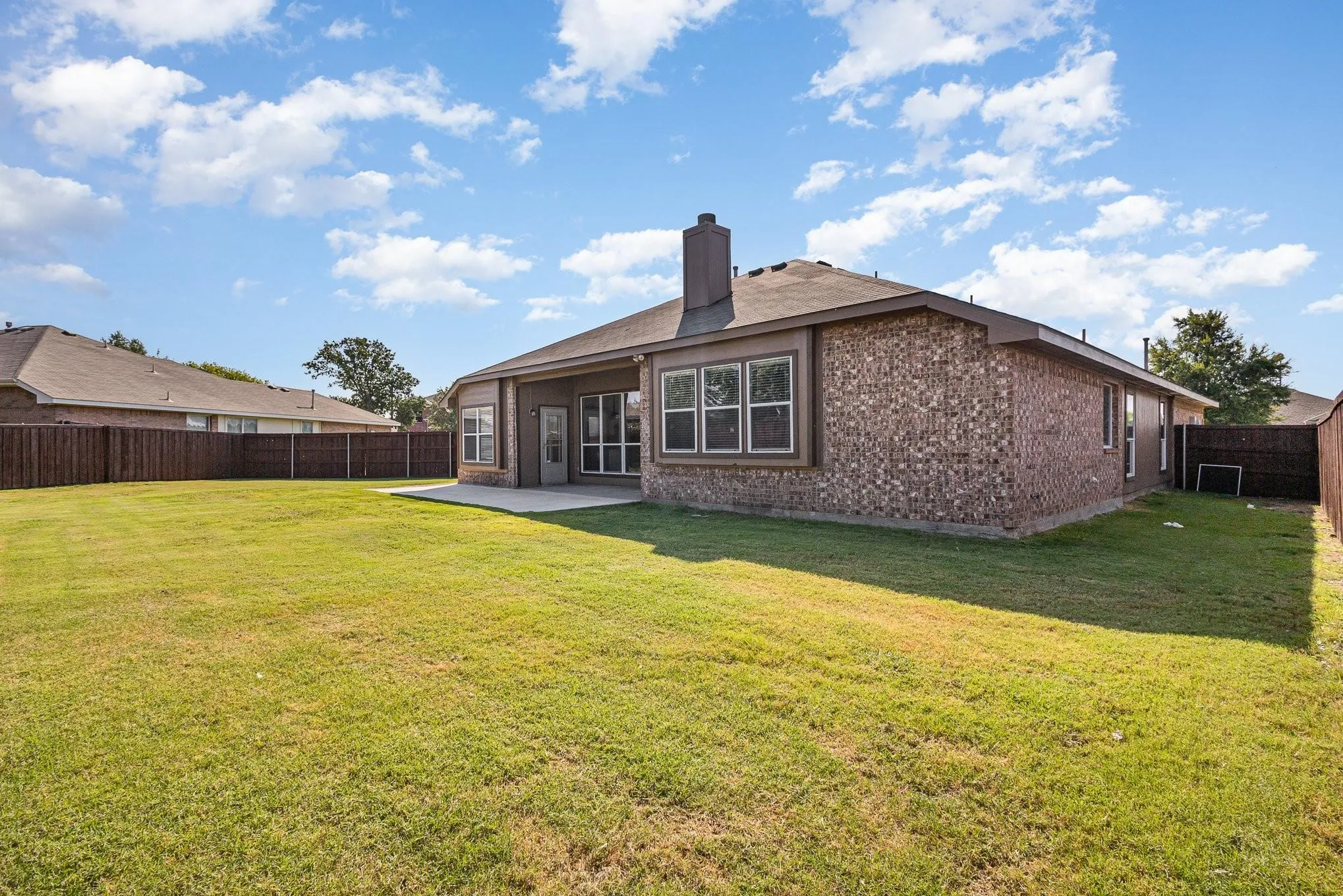 Single Family Residence For Rent in Collin County , 1817 Eastfork Lane, Wylie, Texas 75098, 3 Bedroom, 2 Bathroom, 2 Garage spaces, 2,065 Sqft, built in 2004, mls#21398563, Real Estate Agent in Wylie, Homes For Rent in Collin county, Homes For Rent in Wylie, Realtor in Wylie Texas, Real Estate Brokerage Independent Realty Texas, Luminita Cordes Realtor