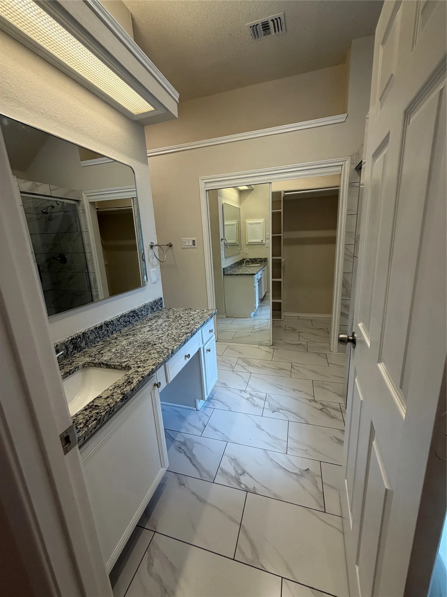 Single Family Residence For Rent in Tarrant County , 4724 Birchbend Lane, Fort Worth, Texas 76137, 3 Bedroom, 2 Bathroom, 2 Garage spaces, 1,940 Sqft, built in 1992, mls#21402280, Real Estate Agent in Fort Worth, Homes For Rent in Tarrant county, Homes For Rent in Fort Worth, Realtor in Fort Worth Texas, Real Estate Brokerage Independent Realty Texas, Luminita Cordes Realtor
