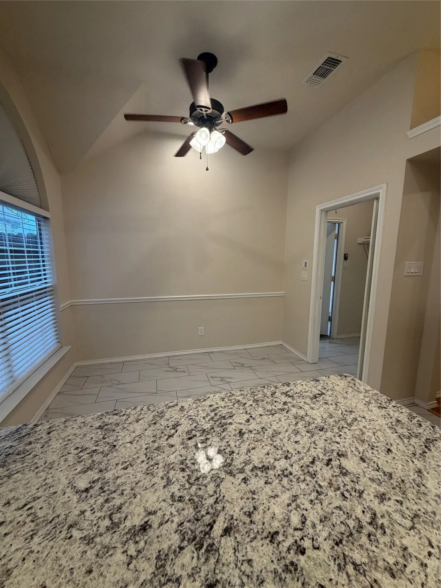 Single Family Residence For Rent in Tarrant County , 4724 Birchbend Lane, Fort Worth, Texas 76137, 3 Bedroom, 2 Bathroom, 2 Garage spaces, 1,940 Sqft, built in 1992, mls#21402280, Real Estate Agent in Fort Worth, Homes For Rent in Tarrant county, Homes For Rent in Fort Worth, Realtor in Fort Worth Texas, Real Estate Brokerage Independent Realty Texas, Luminita Cordes Realtor