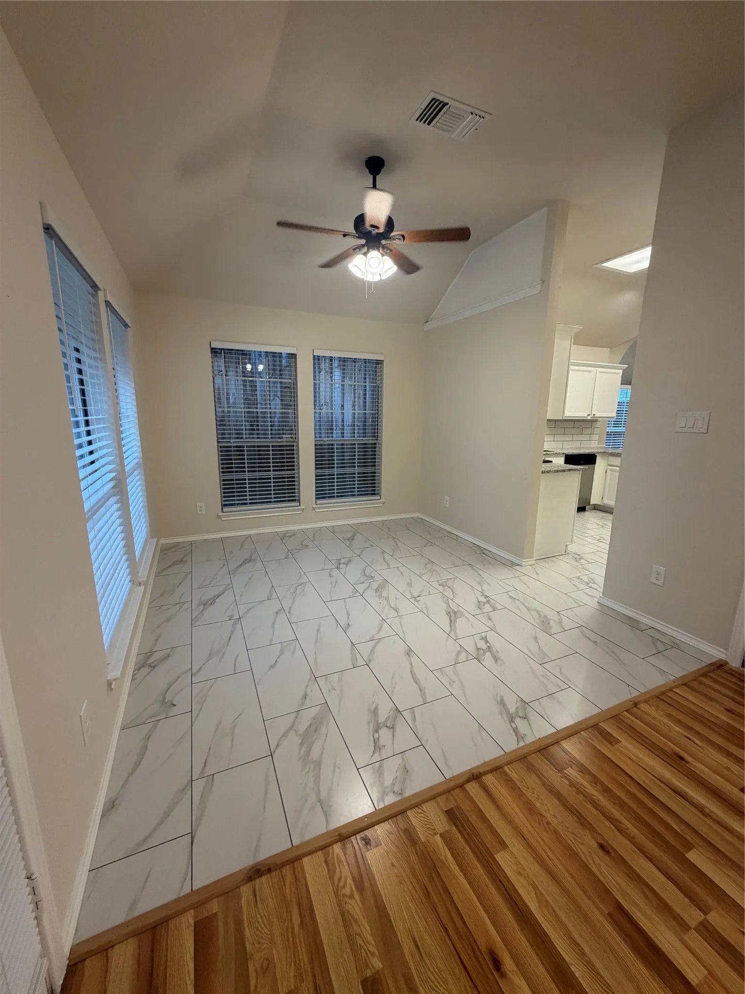 Single Family Residence For Rent in Tarrant County , 4724 Birchbend Lane, Fort Worth, Texas 76137, 3 Bedroom, 2 Bathroom, 2 Garage spaces, 1,940 Sqft, built in 1992, mls#21402280, Real Estate Agent in Fort Worth, Homes For Rent in Tarrant county, Homes For Rent in Fort Worth, Realtor in Fort Worth Texas, Real Estate Brokerage Independent Realty Texas, Luminita Cordes Realtor