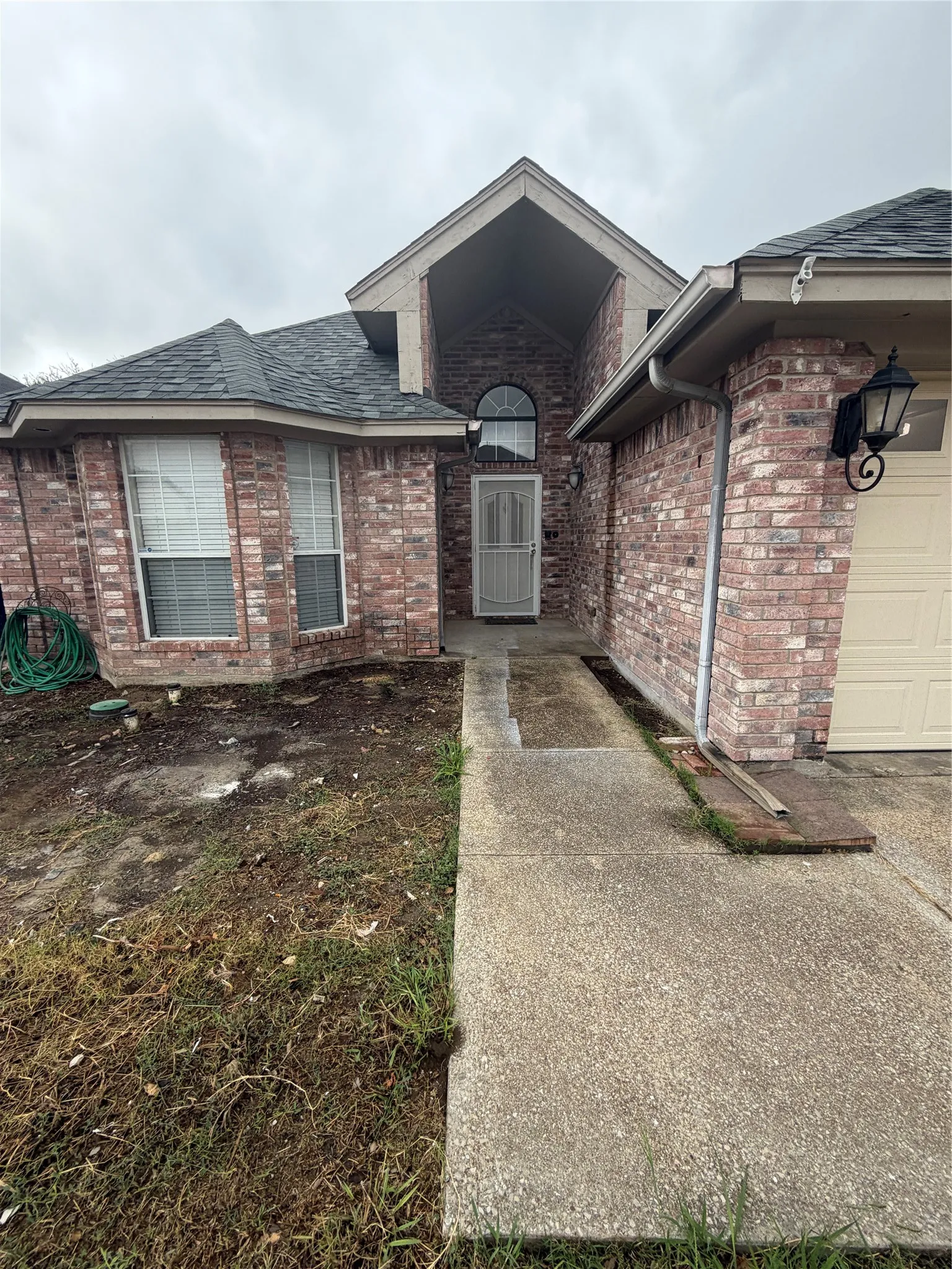 Single Family Residence For Rent in Tarrant County , 4724 Birchbend Lane, Fort Worth, Texas 76137, 3 Bedroom, 2 Bathroom, 2 Garage spaces, 1,940 Sqft, built in 1992, mls#21402280, Real Estate Agent in Fort Worth, Homes For Rent in Tarrant county, Homes For Rent in Fort Worth, Realtor in Fort Worth Texas, Real Estate Brokerage Independent Realty Texas, Luminita Cordes Realtor