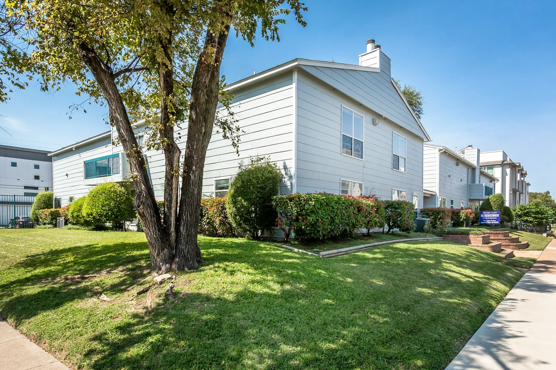 Apartment For Rent in Dallas County , 1901 N Fitzhugh Avenue 20, Dallas, Texas 75204, 1 Bedroom, 1 Bathroom, Garage spaces, 600 Sqft, built in 1984, mls#21381251, Real Estate Agent in Dallas, Homes For Rent in Dallas county, Homes For Rent in Dallas, Realtor in Dallas Texas, Real Estate Brokerage Independent Realty Texas, Luminita Cordes Realtor