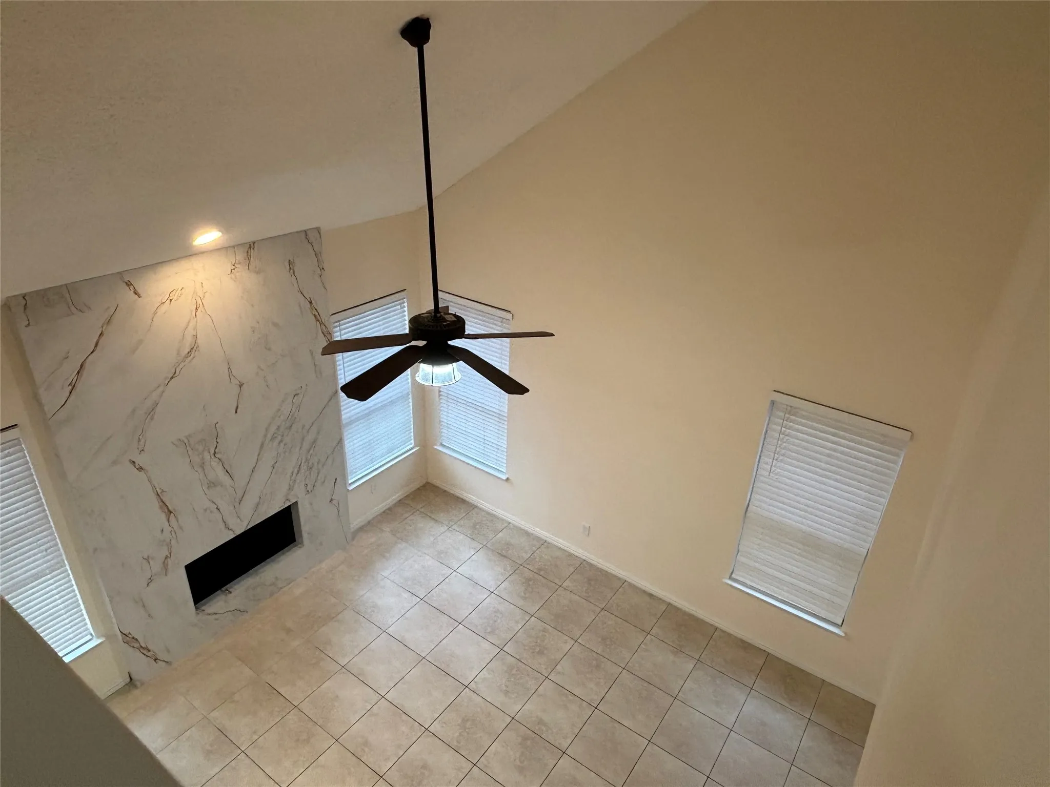 Single Family Residence For Rent in Tarrant County , 2713 Clovermeadow Drive, Fort Worth, Texas 76123, 3 Bedroom, 3 Bathroom, 2 Garage spaces, 2,225 Sqft, built in 1993, mls#21402229, Real Estate Agent in Fort Worth, Homes For Rent in Tarrant county, Homes For Rent in Fort Worth, Realtor in Fort Worth Texas, Real Estate Brokerage Independent Realty Texas, Luminita Cordes Realtor