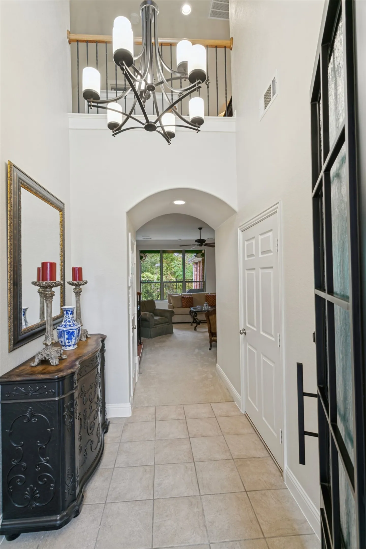 Single Family Residence For Sale in Tarrant County , 2206 Muskeg Lane, Euless, Texas 76039, 3 Bedroom, 3 Bathroom, 2 Garage spaces, 1,888 Sqft, built in 2004, mls#21394796, Real Estate Agent in Euless, Homes For Sale in Tarrant county, Homes For Sale in Euless, Realtor in Euless Texas, Real Estate Brokerage Independent Realty Texas, Luminita Cordes Realtor