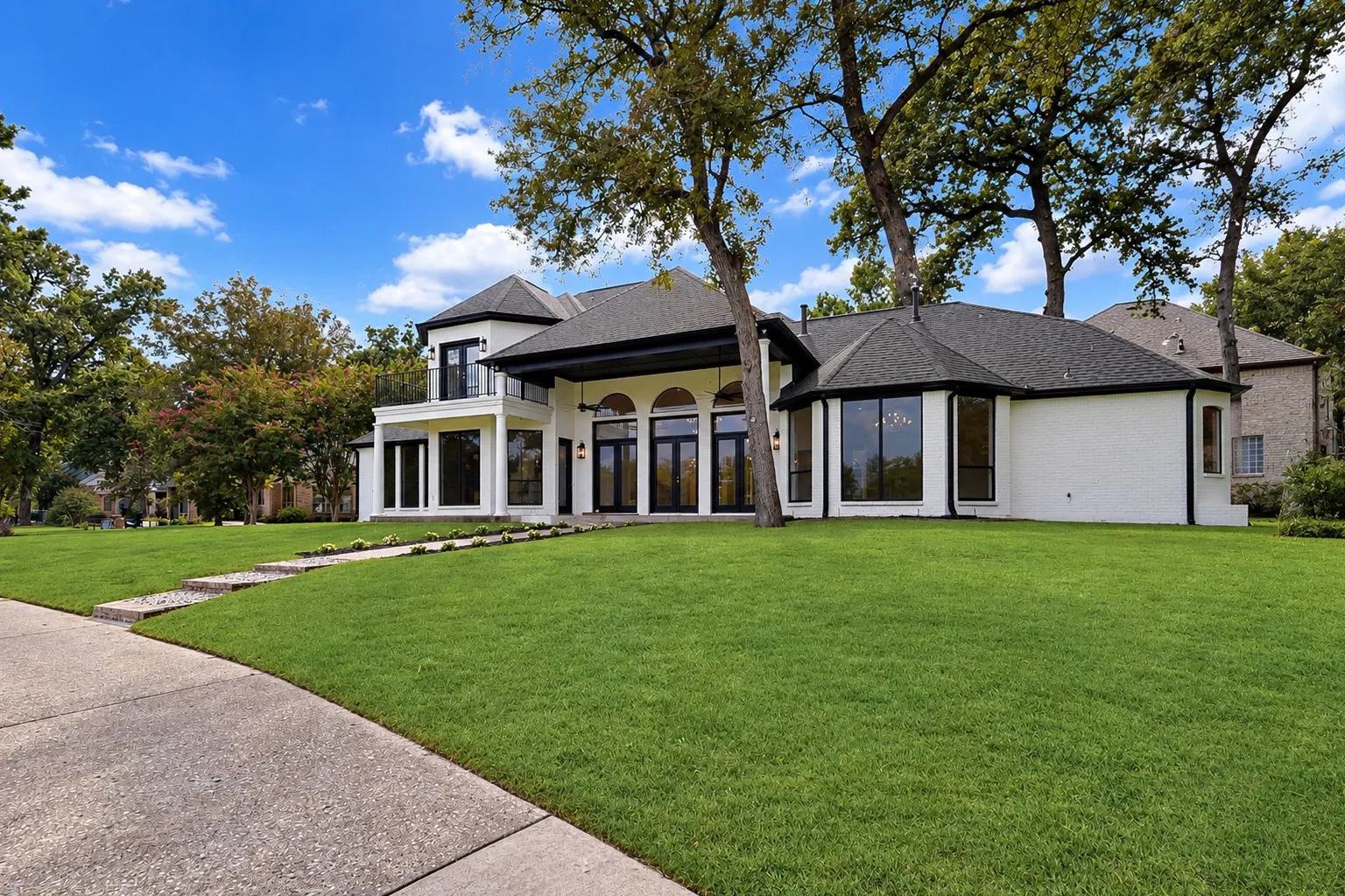 Single Family Residence For Sale in Cherokee County , 169 Dogwood Lakes Circle, Bullard, Texas 75757, 4 Bedroom, 4 Bathroom, 3 Garage spaces, 4,248 Sqft, built in 2001, mls#21402293, Real Estate Agent in Bullard, Homes For Sale in Cherokee county, Homes For Sale in Bullard, Realtor in Bullard Texas, Real Estate Brokerage Independent Realty Texas, Luminita Cordes Realtor
