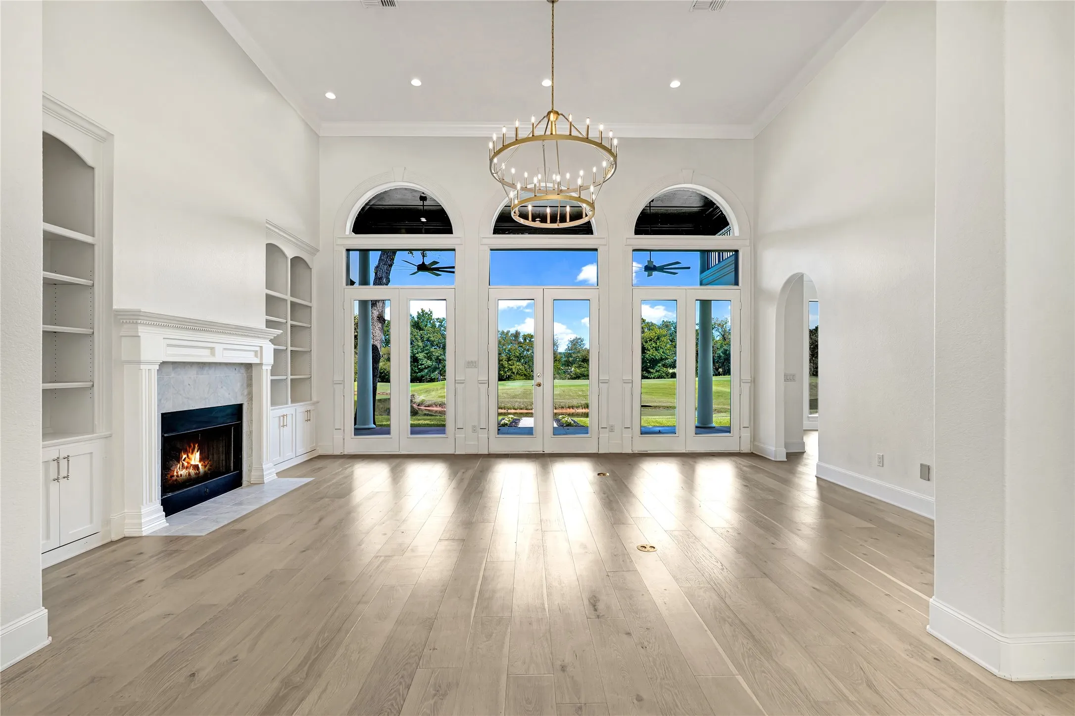 Single Family Residence For Sale in Cherokee County , 169 Dogwood Lakes Circle, Bullard, Texas 75757, 4 Bedroom, 4 Bathroom, 3 Garage spaces, 4,248 Sqft, built in 2001, mls#21402293, Real Estate Agent in Bullard, Homes For Sale in Cherokee county, Homes For Sale in Bullard, Realtor in Bullard Texas, Real Estate Brokerage Independent Realty Texas, Luminita Cordes Realtor