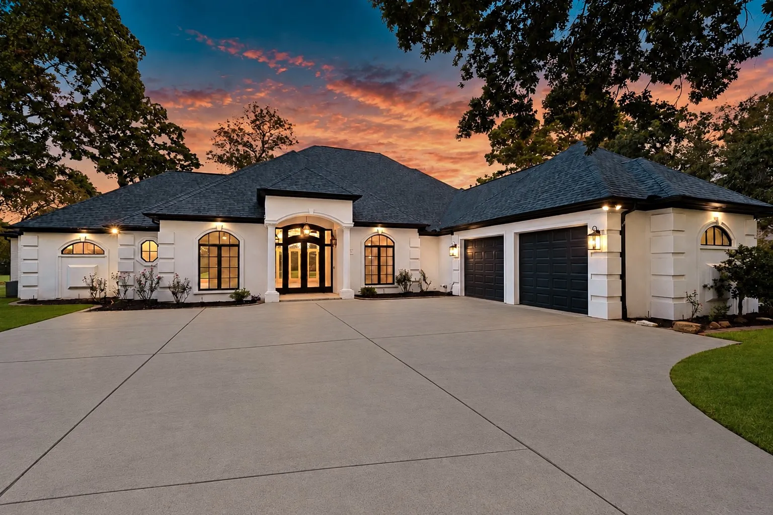 Single Family Residence For Sale in Cherokee County , 169 Dogwood Lakes Circle, Bullard, Texas 75757, 4 Bedroom, 4 Bathroom, 3 Garage spaces, 4,248 Sqft, built in 2001, mls#21402293, Real Estate Agent in Bullard, Homes For Sale in Cherokee county, Homes For Sale in Bullard, Realtor in Bullard Texas, Real Estate Brokerage Independent Realty Texas, Luminita Cordes Realtor