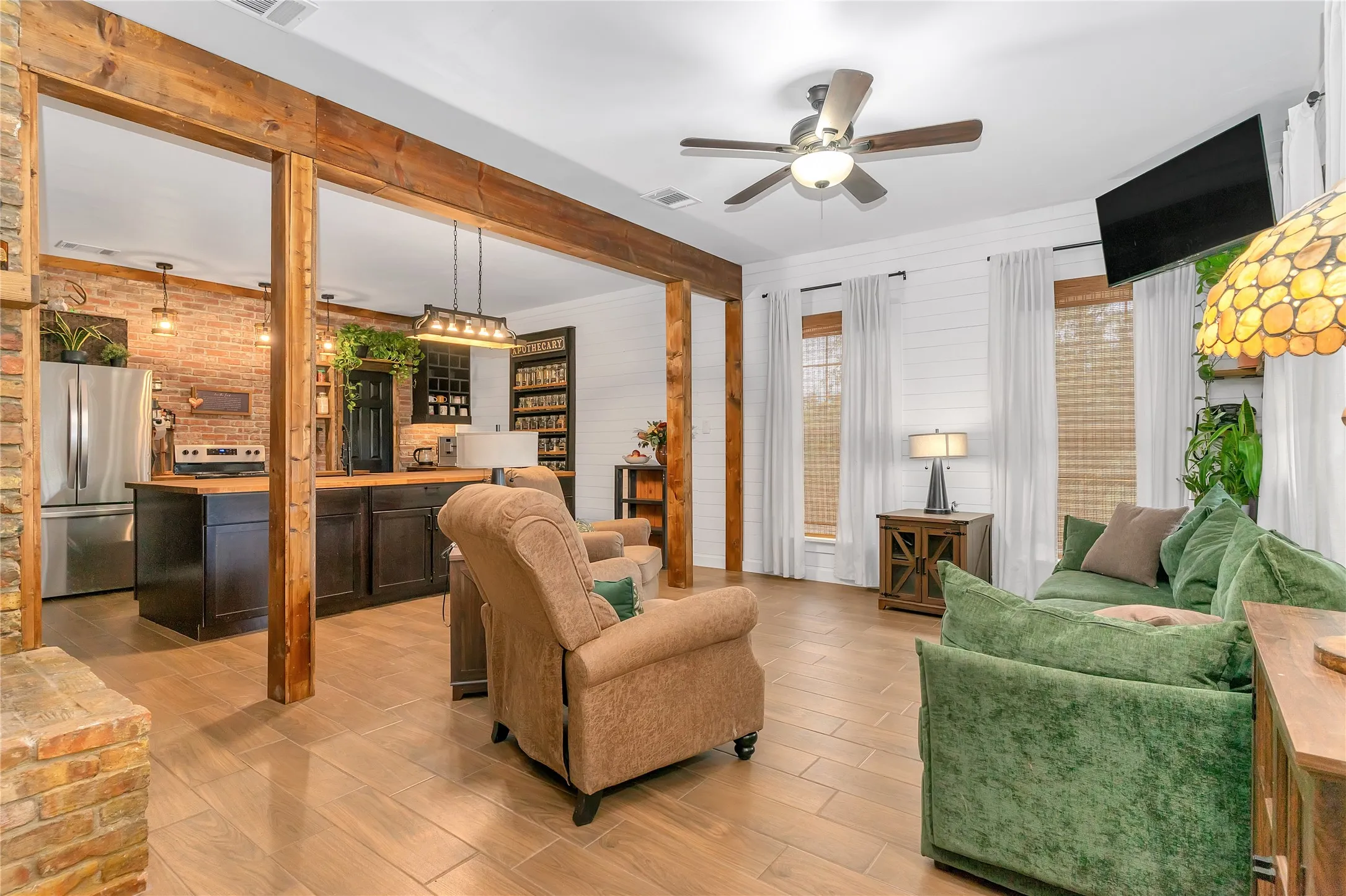 Farm For Sale in Erath County , 128 County Road 499, Hico, Texas 76457, 6 Bedroom, 2 Bathroom, Garage spaces, 2,048 Sqft, built in 2018, mls#21402294, Real Estate Agent in Hico, Homes For Sale in Erath county, Homes For Sale in Hico, Realtor in Hico Texas, Real Estate Brokerage Independent Realty Texas, Luminita Cordes Realtor