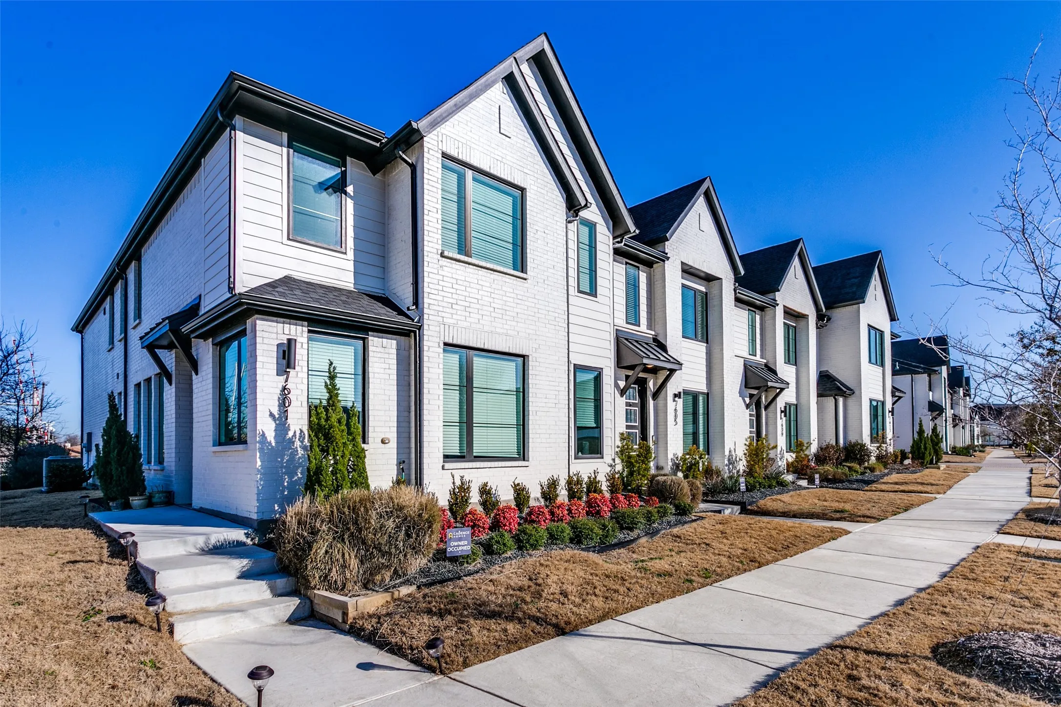 Townhouse For Rent in Tarrant County , 7605 Reis Lane, North Richland Hills, Texas 76182, 2 Bedroom, 3 Bathroom, 2 Garage spaces, 1,662 Sqft, built in 2021, mls#21402212, Real Estate Agent in North Richland Hills, Homes For Rent in Tarrant county, Homes For Rent in North Richland Hills, Realtor in North Richland Hills Texas, Real Estate Brokerage Independent Realty Texas, Luminita Cordes Realtor