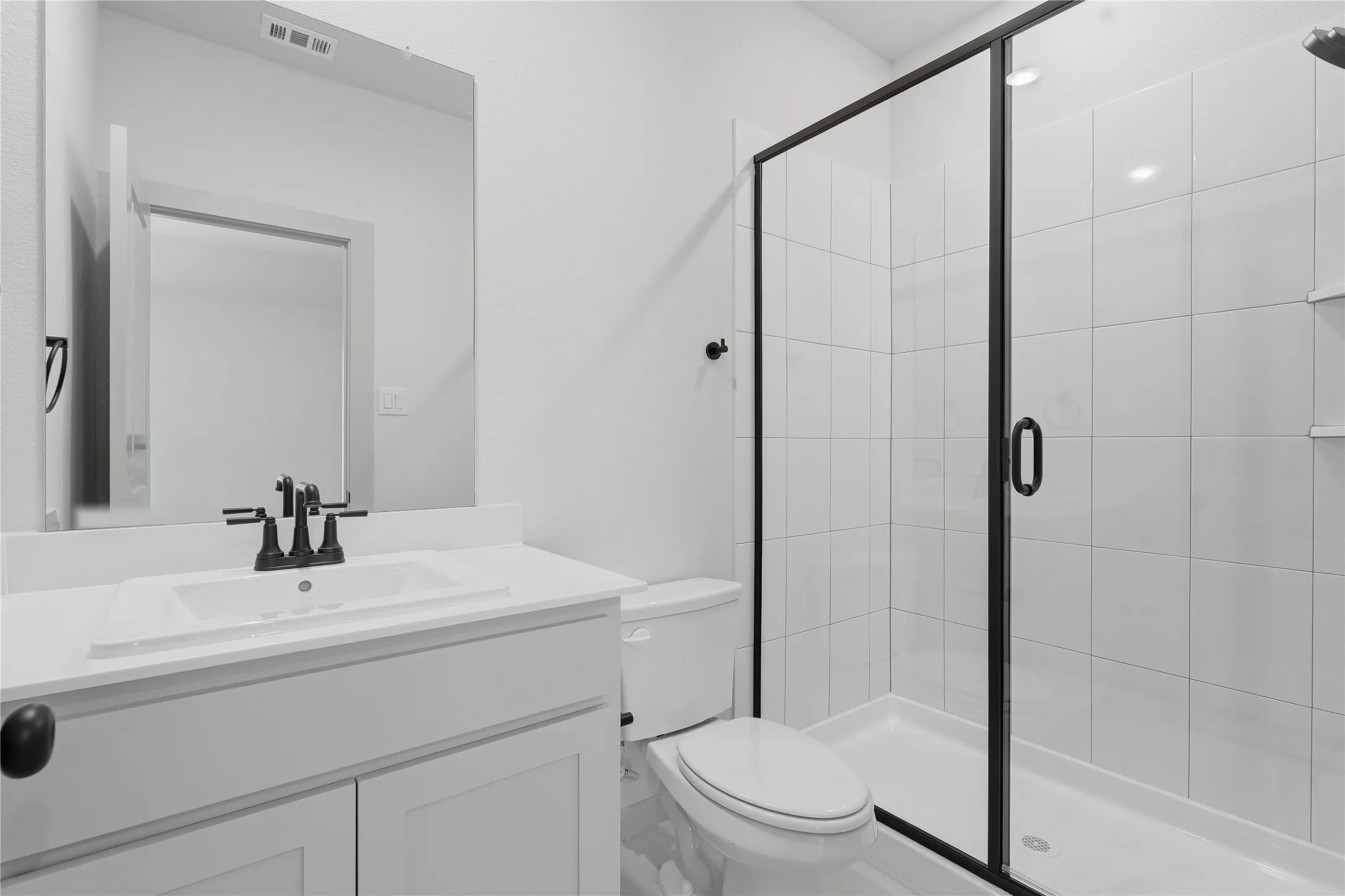Single Family Residence For Rent in Collin County , 15795 Shaded Mews, Frisco, Texas 75033, 4 Bedroom, 4 Bathroom, 2 Garage spaces, 3,027 Sqft, built in 2026, mls#21400658, Real Estate Agent in Frisco, Homes For Rent in Collin county, Homes For Rent in Frisco, Realtor in Frisco Texas, Real Estate Brokerage Independent Realty Texas, Luminita Cordes Realtor