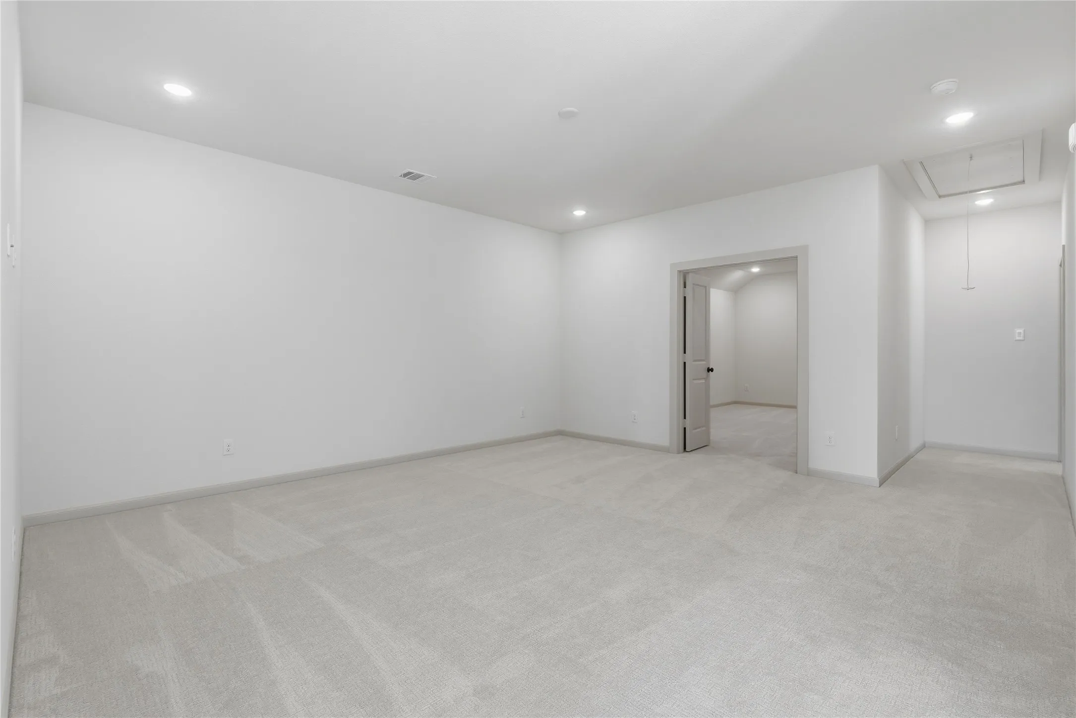 Single Family Residence For Rent in Collin County , 15795 Shaded Mews, Frisco, Texas 75033, 4 Bedroom, 4 Bathroom, 2 Garage spaces, 3,027 Sqft, built in 2026, mls#21400658, Real Estate Agent in Frisco, Homes For Rent in Collin county, Homes For Rent in Frisco, Realtor in Frisco Texas, Real Estate Brokerage Independent Realty Texas, Luminita Cordes Realtor