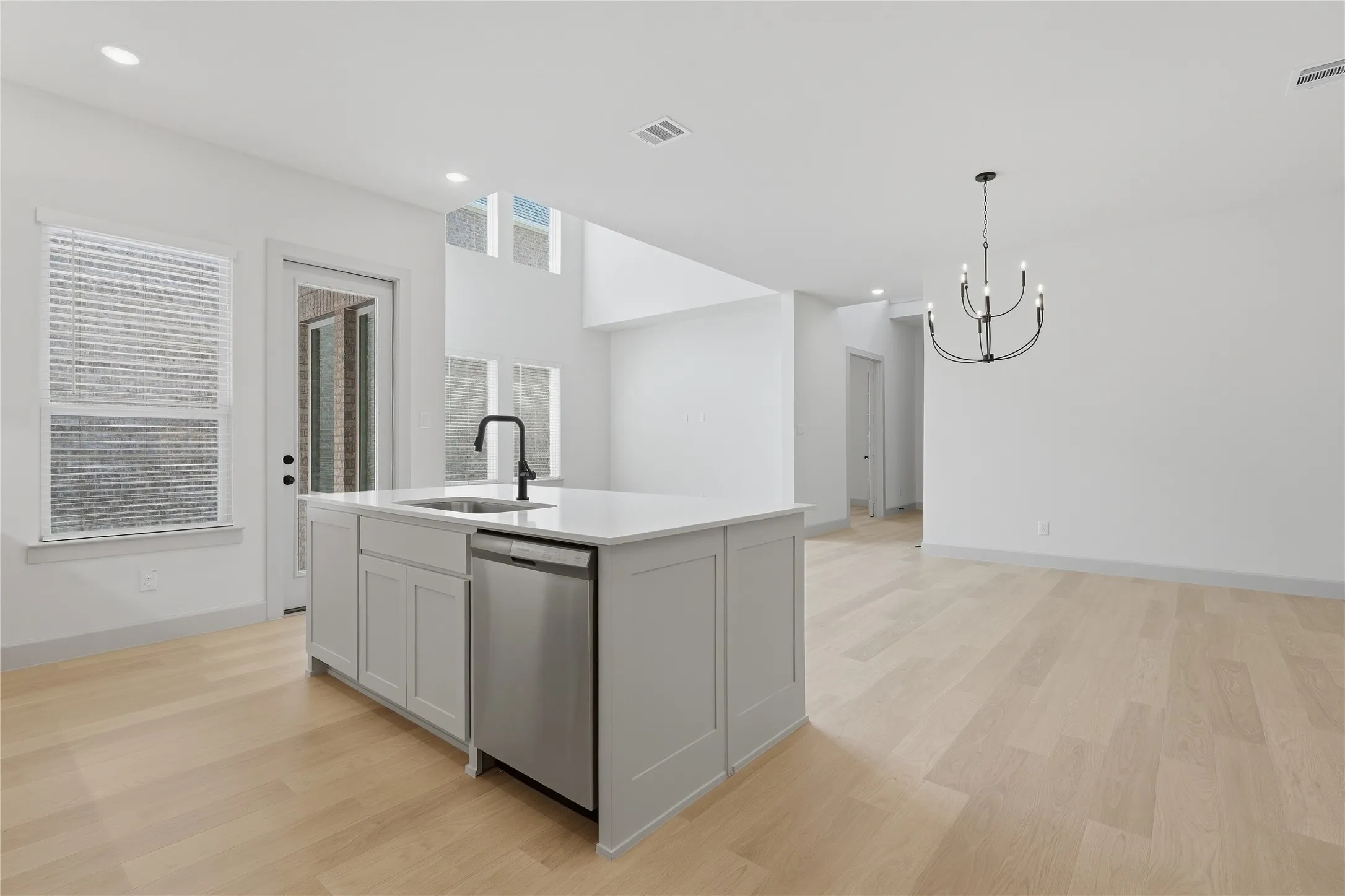 Single Family Residence For Rent in Collin County , 15795 Shaded Mews, Frisco, Texas 75033, 4 Bedroom, 4 Bathroom, 2 Garage spaces, 3,027 Sqft, built in 2026, mls#21400658, Real Estate Agent in Frisco, Homes For Rent in Collin county, Homes For Rent in Frisco, Realtor in Frisco Texas, Real Estate Brokerage Independent Realty Texas, Luminita Cordes Realtor
