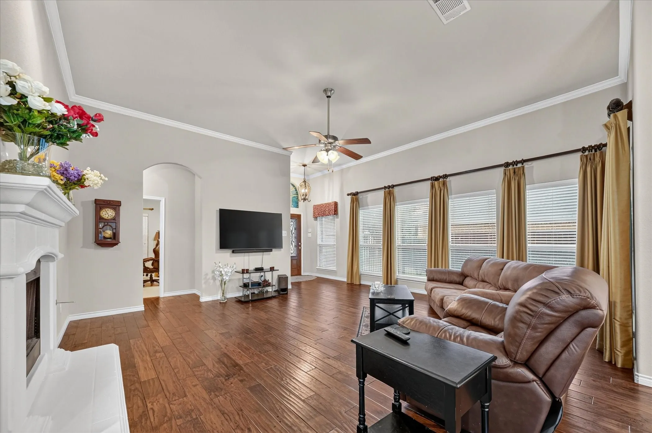 Single Family Residence For Sale in Collin County , 1824 Harlequin Place, Allen, Texas 75002, 3 Bedroom, 2 Bathroom, 2 Garage spaces, 1,900 Sqft, built in 2011, mls#21402067, Real Estate Agent in Allen, Homes For Sale in Collin county, Homes For Sale in Allen, Realtor in Allen Texas, Real Estate Brokerage Independent Realty Texas, Luminita Cordes Realtor