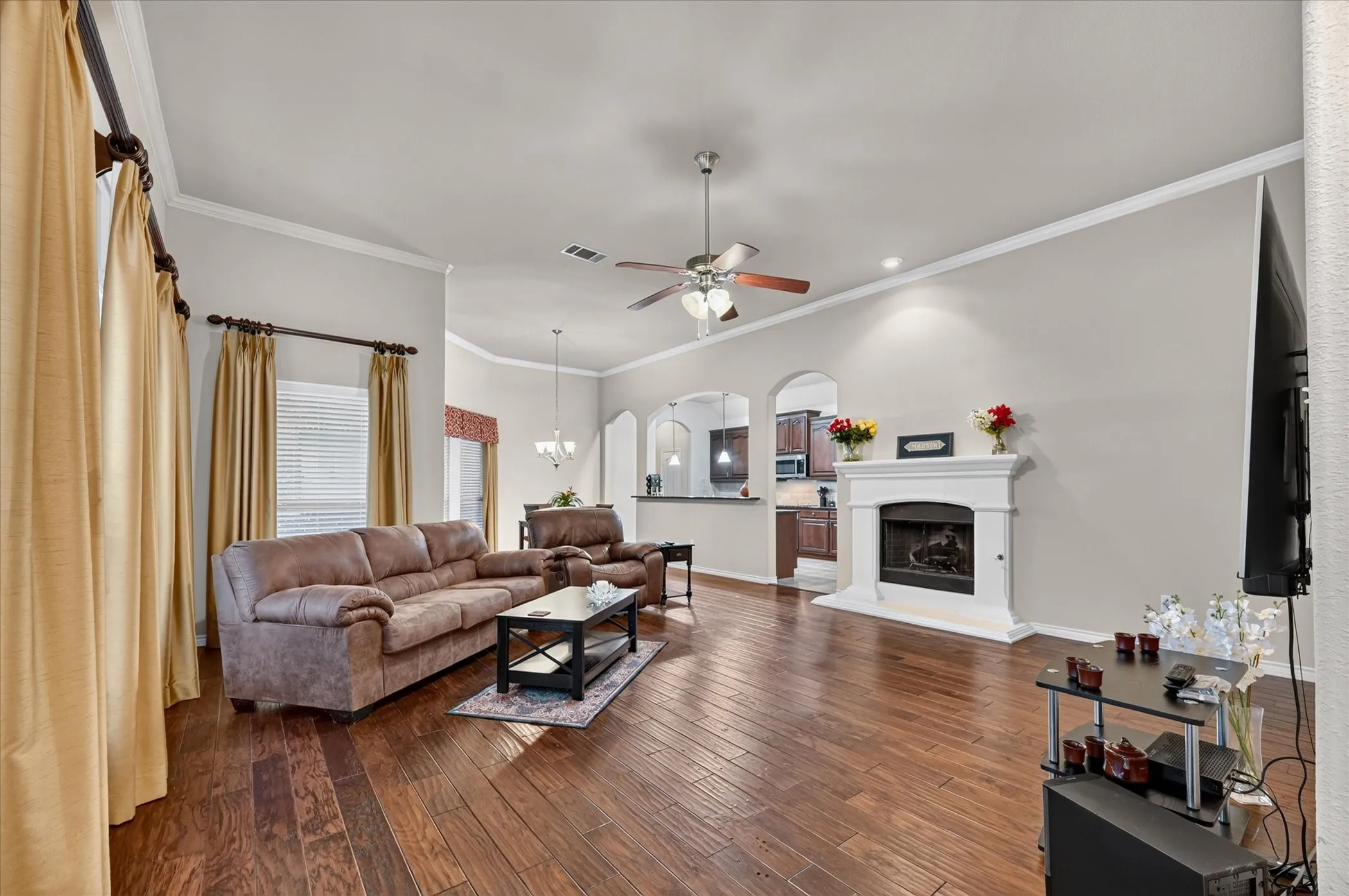 Single Family Residence For Sale in Collin County , 1824 Harlequin Place, Allen, Texas 75002, 3 Bedroom, 2 Bathroom, 2 Garage spaces, 1,900 Sqft, built in 2011, mls#21402067, Real Estate Agent in Allen, Homes For Sale in Collin county, Homes For Sale in Allen, Realtor in Allen Texas, Real Estate Brokerage Independent Realty Texas, Luminita Cordes Realtor