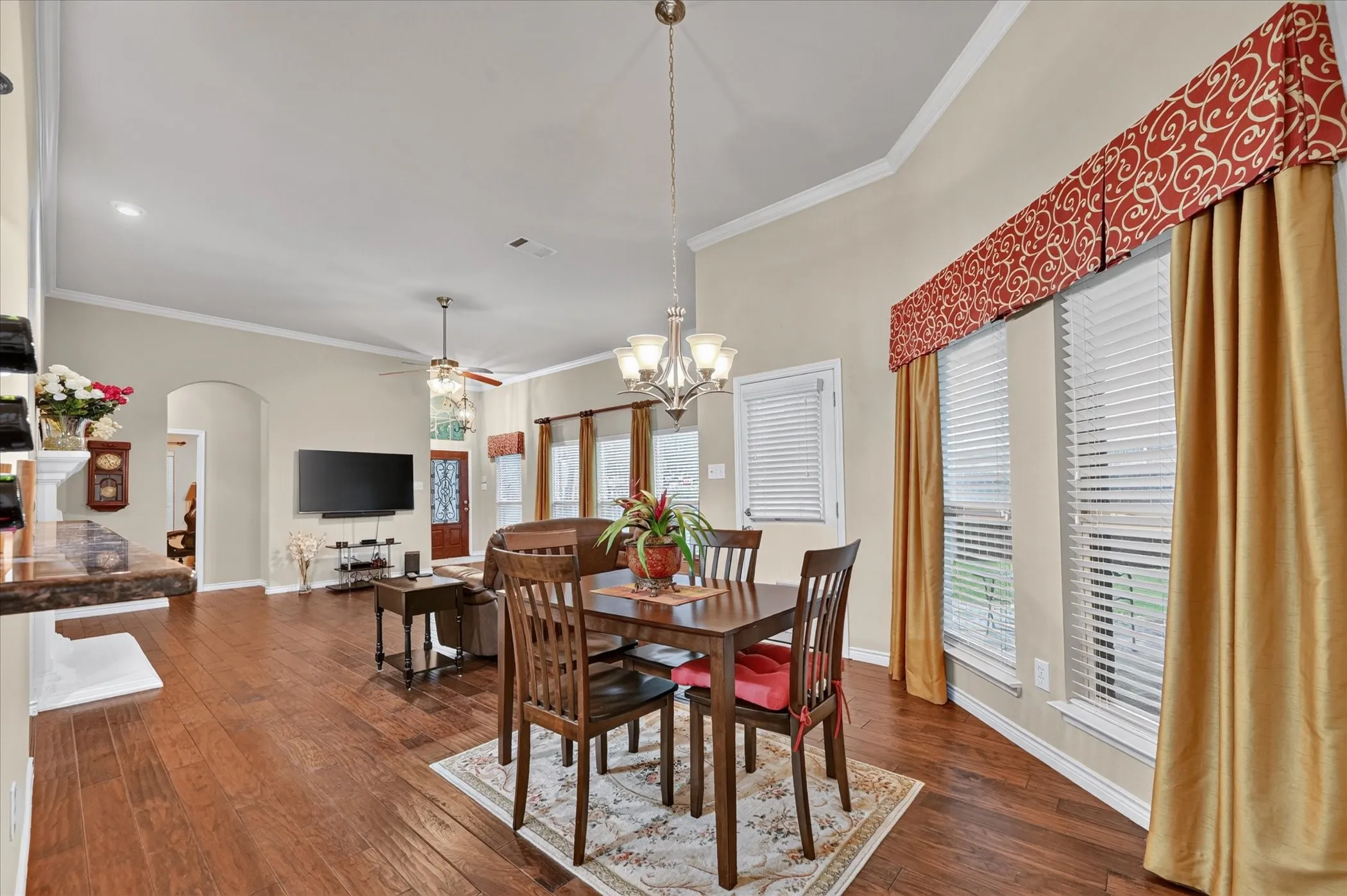 Single Family Residence For Sale in Collin County , 1824 Harlequin Place, Allen, Texas 75002, 3 Bedroom, 2 Bathroom, 2 Garage spaces, 1,900 Sqft, built in 2011, mls#21402067, Real Estate Agent in Allen, Homes For Sale in Collin county, Homes For Sale in Allen, Realtor in Allen Texas, Real Estate Brokerage Independent Realty Texas, Luminita Cordes Realtor