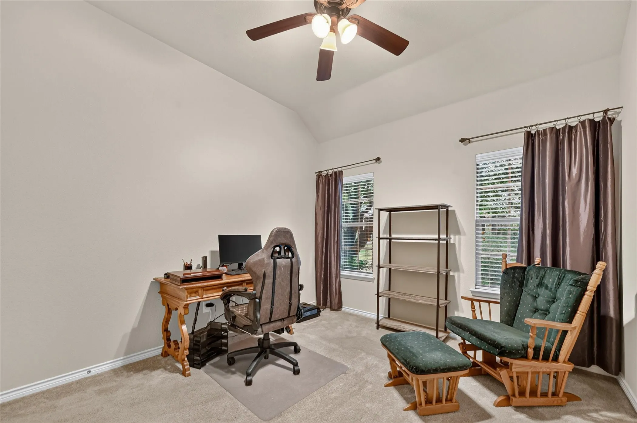 Single Family Residence For Sale in Collin County , 1824 Harlequin Place, Allen, Texas 75002, 3 Bedroom, 2 Bathroom, 2 Garage spaces, 1,900 Sqft, built in 2011, mls#21402067, Real Estate Agent in Allen, Homes For Sale in Collin county, Homes For Sale in Allen, Realtor in Allen Texas, Real Estate Brokerage Independent Realty Texas, Luminita Cordes Realtor