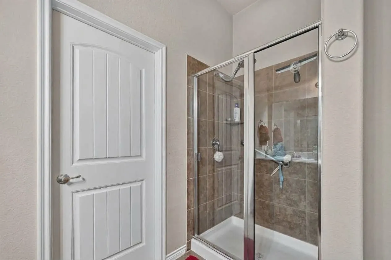 Single Family Residence For Sale in Collin County , 1824 Harlequin Place, Allen, Texas 75002, 3 Bedroom, 2 Bathroom, 2 Garage spaces, 1,900 Sqft, built in 2011, mls#21402067, Real Estate Agent in Allen, Homes For Sale in Collin county, Homes For Sale in Allen, Realtor in Allen Texas, Real Estate Brokerage Independent Realty Texas, Luminita Cordes Realtor