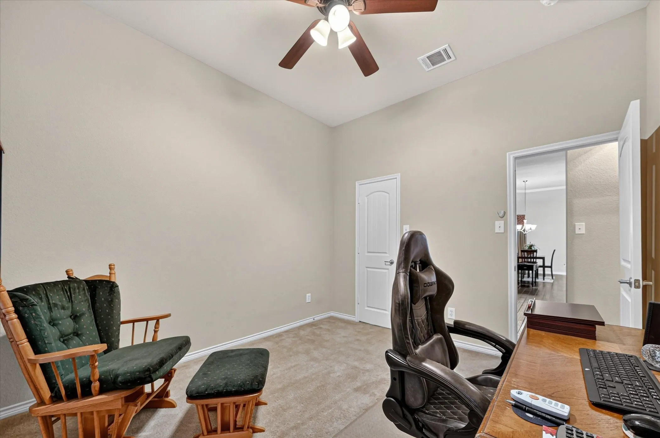 Single Family Residence For Sale in Collin County , 1824 Harlequin Place, Allen, Texas 75002, 3 Bedroom, 2 Bathroom, 2 Garage spaces, 1,900 Sqft, built in 2011, mls#21402067, Real Estate Agent in Allen, Homes For Sale in Collin county, Homes For Sale in Allen, Realtor in Allen Texas, Real Estate Brokerage Independent Realty Texas, Luminita Cordes Realtor