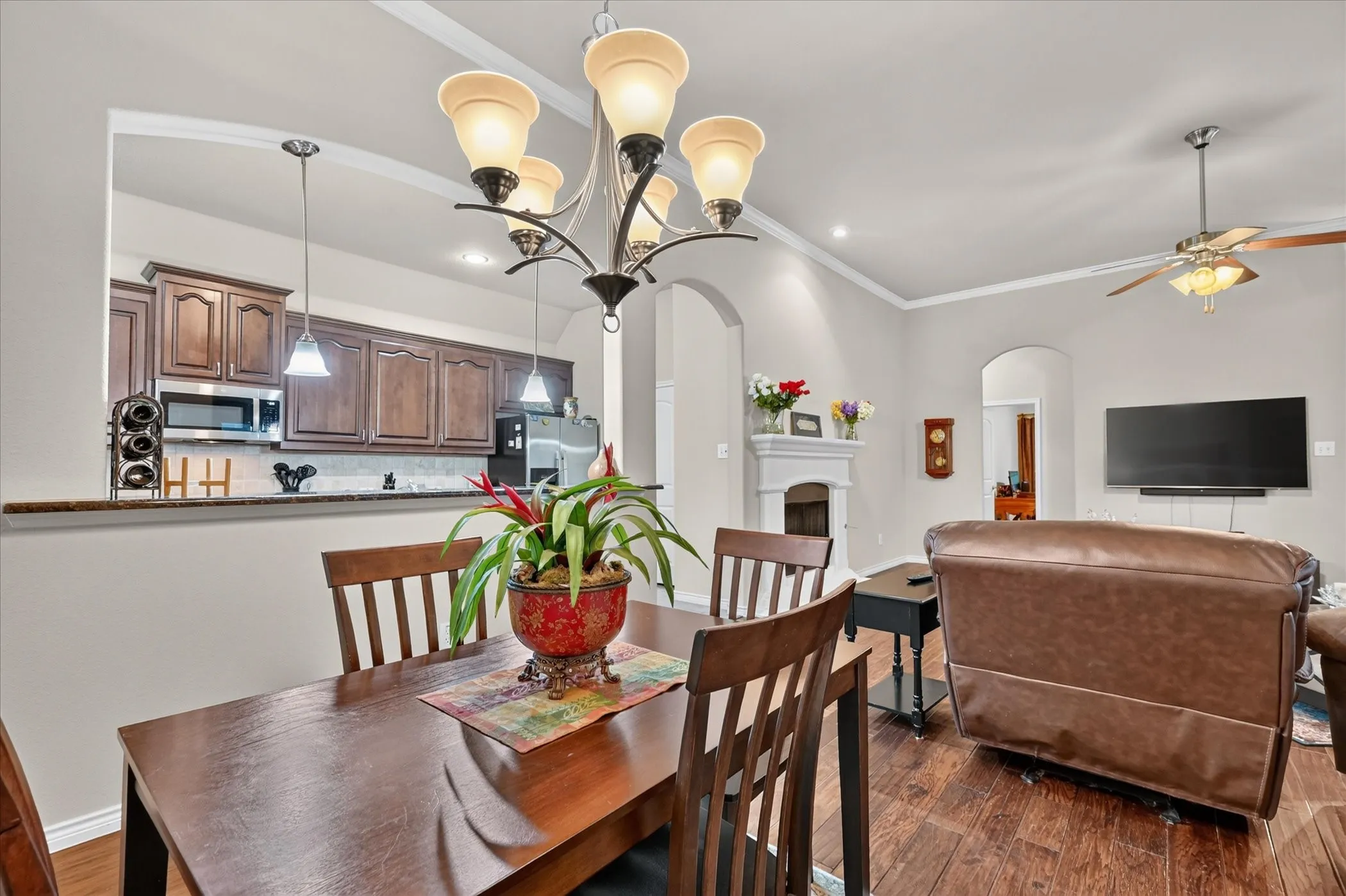 Single Family Residence For Sale in Collin County , 1824 Harlequin Place, Allen, Texas 75002, 3 Bedroom, 2 Bathroom, 2 Garage spaces, 1,900 Sqft, built in 2011, mls#21402067, Real Estate Agent in Allen, Homes For Sale in Collin county, Homes For Sale in Allen, Realtor in Allen Texas, Real Estate Brokerage Independent Realty Texas, Luminita Cordes Realtor