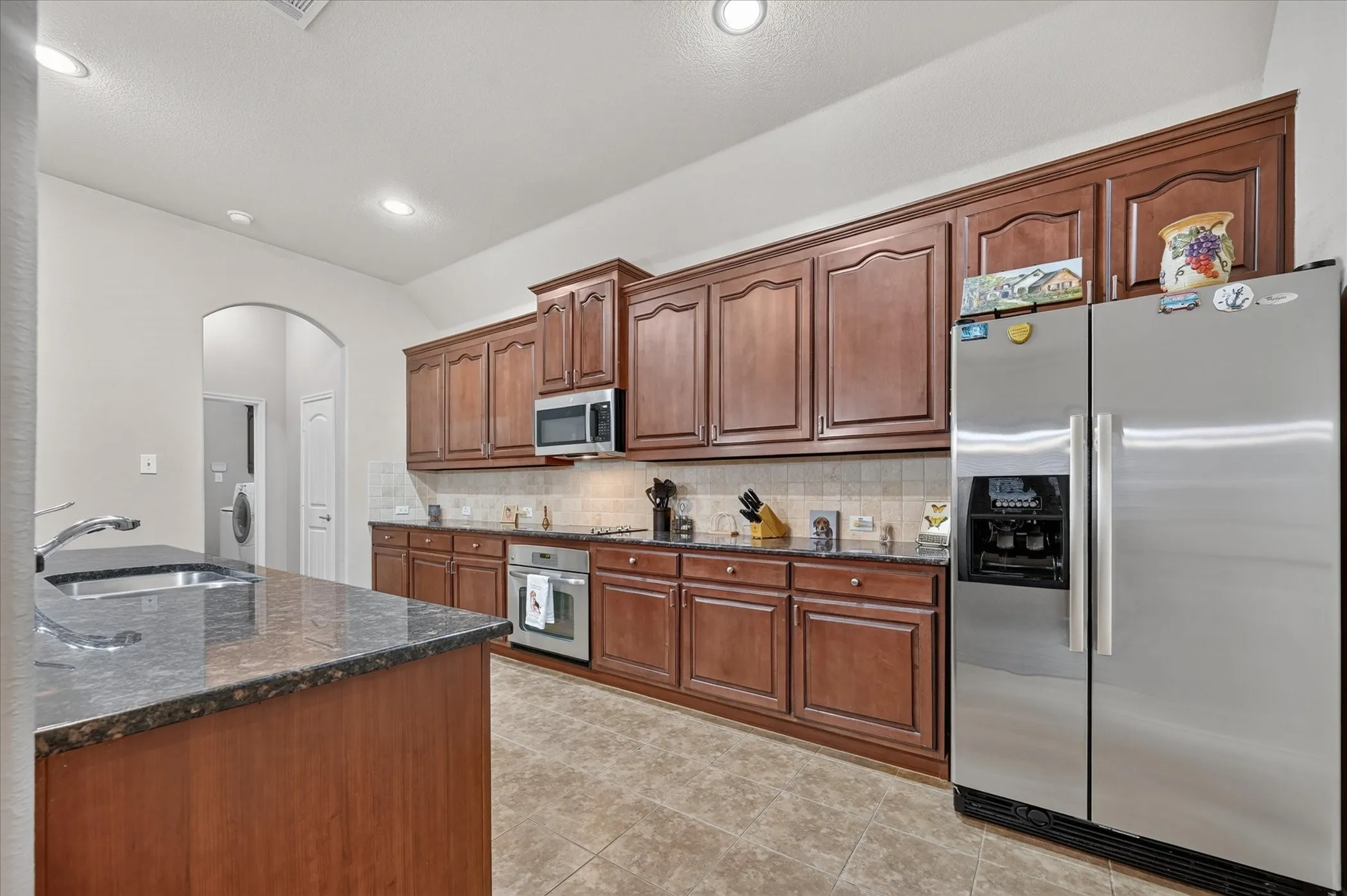 Single Family Residence For Sale in Collin County , 1824 Harlequin Place, Allen, Texas 75002, 3 Bedroom, 2 Bathroom, 2 Garage spaces, 1,900 Sqft, built in 2011, mls#21402067, Real Estate Agent in Allen, Homes For Sale in Collin county, Homes For Sale in Allen, Realtor in Allen Texas, Real Estate Brokerage Independent Realty Texas, Luminita Cordes Realtor