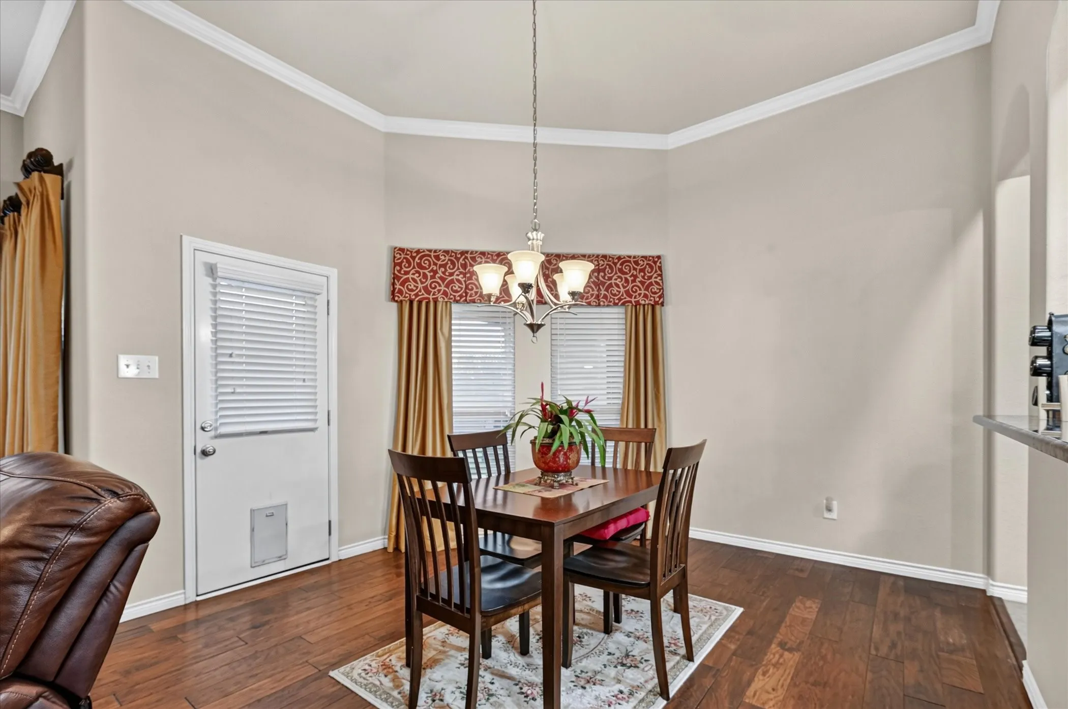 Single Family Residence For Sale in Collin County , 1824 Harlequin Place, Allen, Texas 75002, 3 Bedroom, 2 Bathroom, 2 Garage spaces, 1,900 Sqft, built in 2011, mls#21402067, Real Estate Agent in Allen, Homes For Sale in Collin county, Homes For Sale in Allen, Realtor in Allen Texas, Real Estate Brokerage Independent Realty Texas, Luminita Cordes Realtor