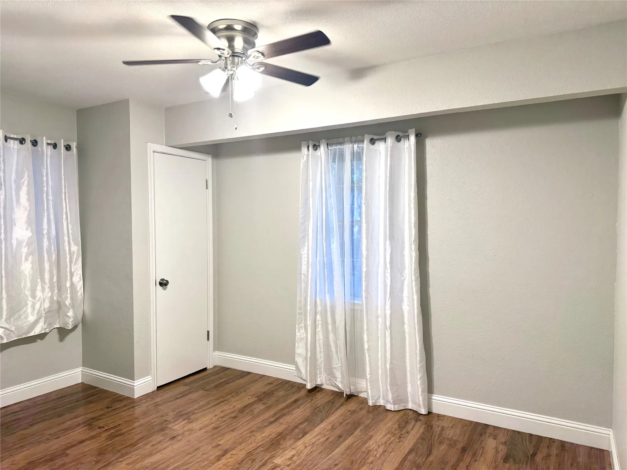 Single Family Residence For Rent in Tarrant County , 8216 Richard Street, White Settlement, Texas 76108, 3 Bedroom, 2 Bathroom, 2 Garage spaces, 1,126 Sqft, built in 1972, mls#21402309, Real Estate Agent in White Settlement, Homes For Rent in Tarrant county, Homes For Rent in White Settlement, Realtor in White Settlement Texas, Real Estate Brokerage Independent Realty Texas, Luminita Cordes Realtor