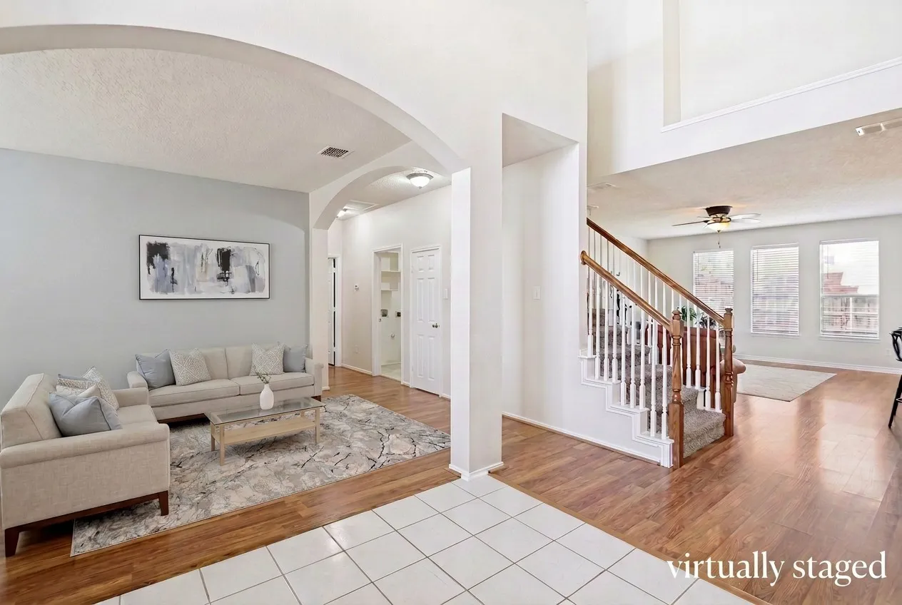 Single Family Residence For Sale in Collin County , 9610 Thorncliff Drive, Frisco, Texas 75035, 4 Bedroom, 3 Bathroom, 2 Garage spaces, 2,987 Sqft, built in 1998, mls#21402194, Real Estate Agent in Frisco, Homes For Sale in Collin county, Homes For Sale in Frisco, Realtor in Frisco Texas, Real Estate Brokerage Independent Realty Texas, Luminita Cordes Realtor