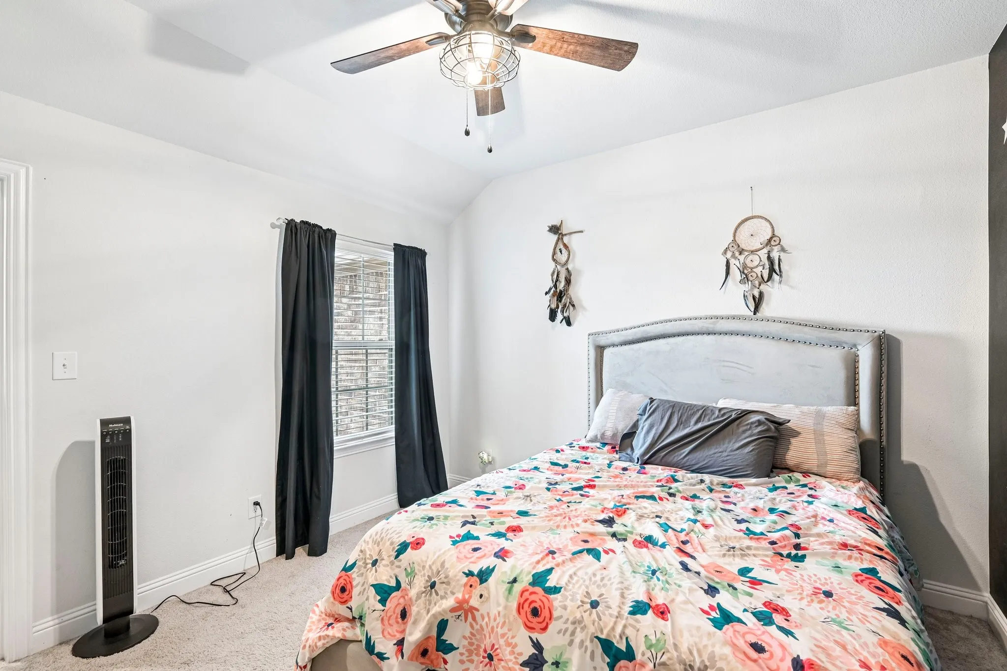 Townhouse For Sale in Tarrant County , 5572 Kilmer Drive, North Richland Hills, Texas 76180, 3 Bedroom, 3 Bathroom, 2 Garage spaces, 1,792 Sqft, built in 2020, mls#21401956, Real Estate Agent in North Richland Hills, Homes For Sale in Tarrant county, Homes For Sale in North Richland Hills, Realtor in North Richland Hills Texas, Real Estate Brokerage Independent Realty Texas, Luminita Cordes Realtor