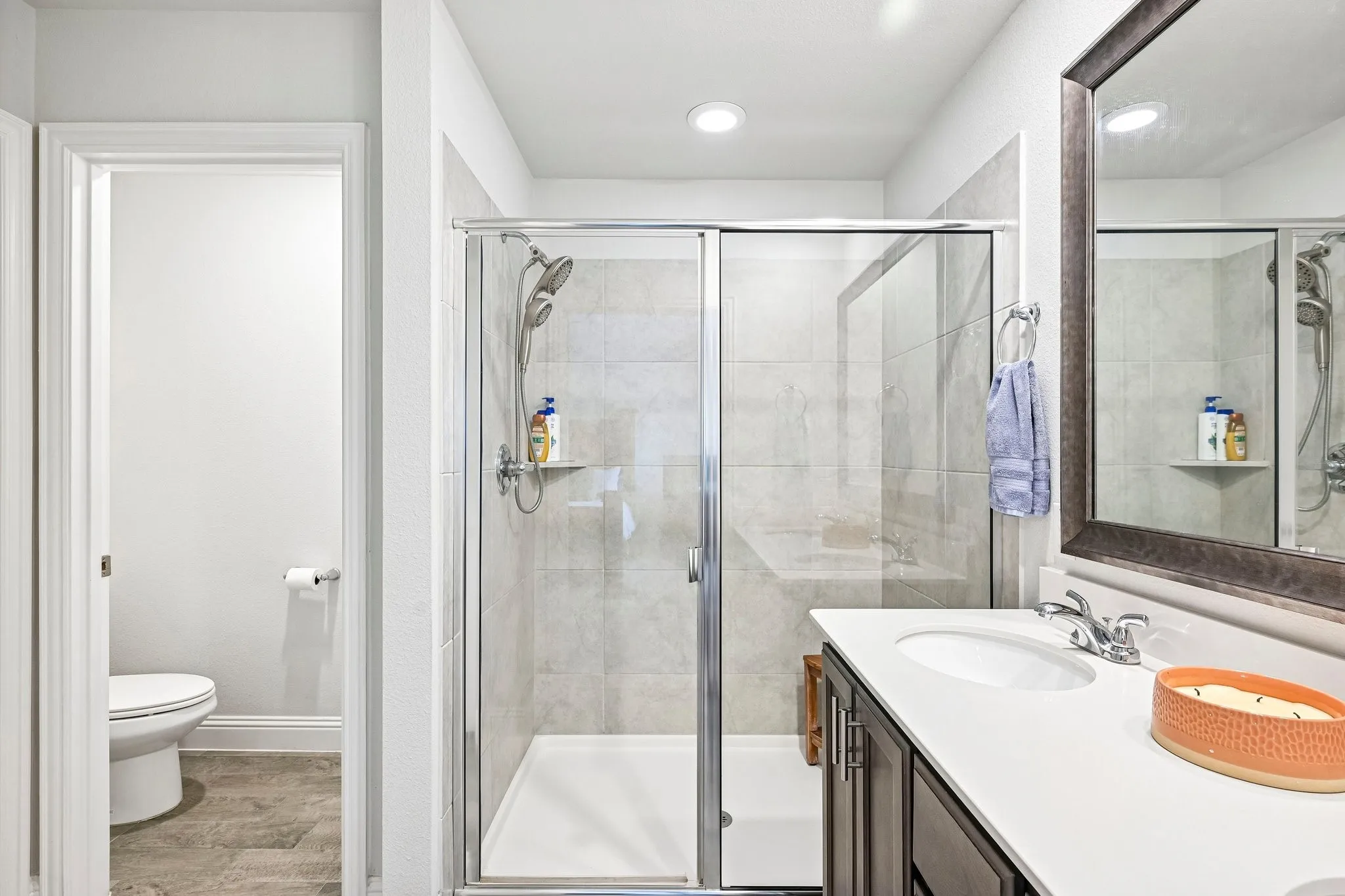 Townhouse For Sale in Tarrant County , 5572 Kilmer Drive, North Richland Hills, Texas 76180, 3 Bedroom, 3 Bathroom, 2 Garage spaces, 1,792 Sqft, built in 2020, mls#21401956, Real Estate Agent in North Richland Hills, Homes For Sale in Tarrant county, Homes For Sale in North Richland Hills, Realtor in North Richland Hills Texas, Real Estate Brokerage Independent Realty Texas, Luminita Cordes Realtor