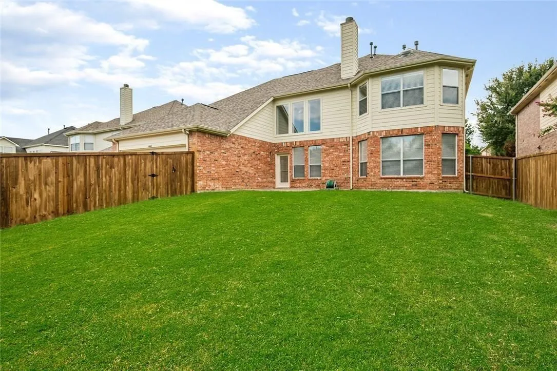 Single Family Residence For Rent in Collin County , 4441 White Rock Lane, Plano, Texas 75024, 5 Bedroom, 4 Bathroom, 2 Garage spaces, 3,594 Sqft, built in 2001, mls#21402314, Real Estate Agent in Plano, Homes For Rent in Collin county, Homes For Rent in Plano, Realtor in Plano Texas, Real Estate Brokerage Independent Realty Texas, Luminita Cordes Realtor