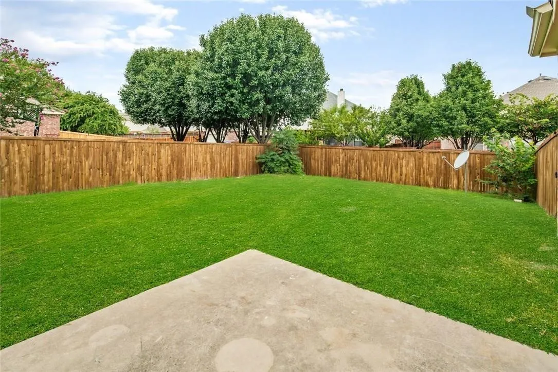 Single Family Residence For Rent in Collin County , 4441 White Rock Lane, Plano, Texas 75024, 5 Bedroom, 4 Bathroom, 2 Garage spaces, 3,594 Sqft, built in 2001, mls#21402314, Real Estate Agent in Plano, Homes For Rent in Collin county, Homes For Rent in Plano, Realtor in Plano Texas, Real Estate Brokerage Independent Realty Texas, Luminita Cordes Realtor
