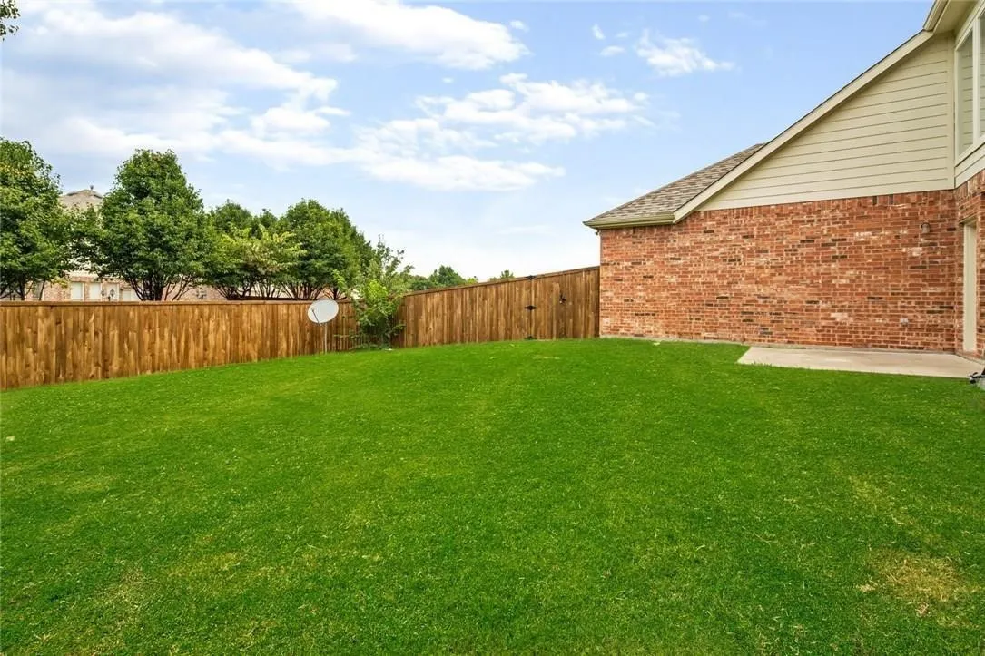 Single Family Residence For Rent in Collin County , 4441 White Rock Lane, Plano, Texas 75024, 5 Bedroom, 4 Bathroom, 2 Garage spaces, 3,594 Sqft, built in 2001, mls#21402314, Real Estate Agent in Plano, Homes For Rent in Collin county, Homes For Rent in Plano, Realtor in Plano Texas, Real Estate Brokerage Independent Realty Texas, Luminita Cordes Realtor