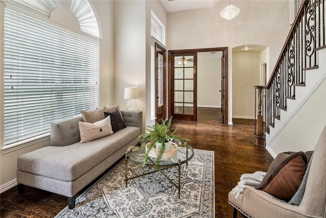 Single Family Residence For Rent in Collin County , 4441 White Rock Lane, Plano, Texas 75024, 5 Bedroom, 4 Bathroom, 2 Garage spaces, 3,594 Sqft, built in 2001, mls#21402314, Real Estate Agent in Plano, Homes For Rent in Collin county, Homes For Rent in Plano, Realtor in Plano Texas, Real Estate Brokerage Independent Realty Texas, Luminita Cordes Realtor