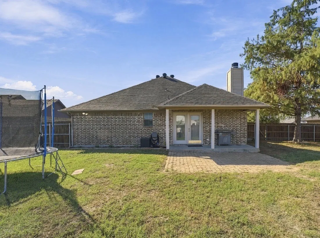 Single Family Residence For Sale in Wise County , 215 Ashley Street, Alvord, Texas 76225, 3 Bedroom, 2 Bathroom, 2 Garage spaces, 1,584 Sqft, built in 2005, mls#21402252, Real Estate Agent in Alvord, Homes For Sale in Wise county, Homes For Sale in Alvord, Realtor in Alvord Texas, Real Estate Brokerage Independent Realty Texas, Luminita Cordes Realtor