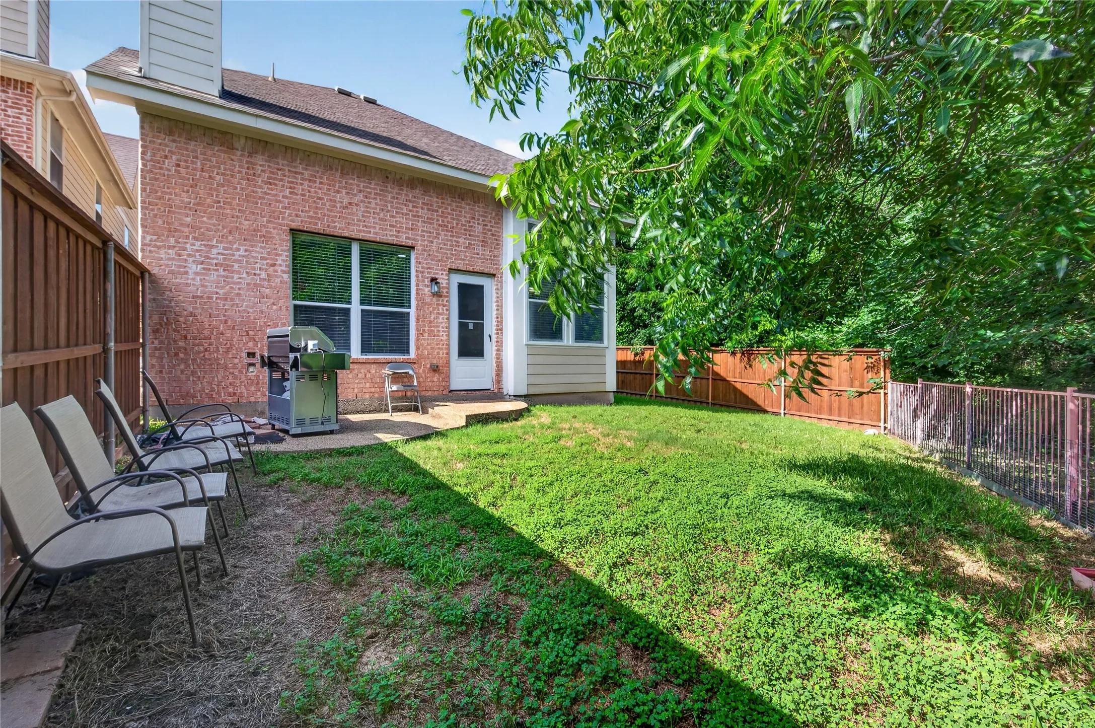 Single Family Residence For Rent in Dallas County , 509 Heath Lane, Coppell, Texas 75019, 4 Bedroom, 3 Bathroom, 2 Garage spaces, 2,457 Sqft, built in 2008, mls#21402318, Real Estate Agent in Coppell, Homes For Rent in Dallas county, Homes For Rent in Coppell, Realtor in Coppell Texas, Real Estate Brokerage Independent Realty Texas, Luminita Cordes Realtor