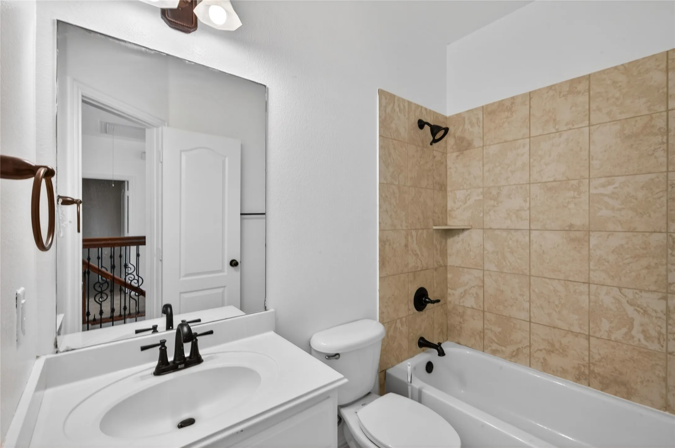 Single Family Residence For Rent in Dallas County , 509 Heath Lane, Coppell, Texas 75019, 4 Bedroom, 3 Bathroom, 2 Garage spaces, 2,457 Sqft, built in 2008, mls#21402318, Real Estate Agent in Coppell, Homes For Rent in Dallas county, Homes For Rent in Coppell, Realtor in Coppell Texas, Real Estate Brokerage Independent Realty Texas, Luminita Cordes Realtor