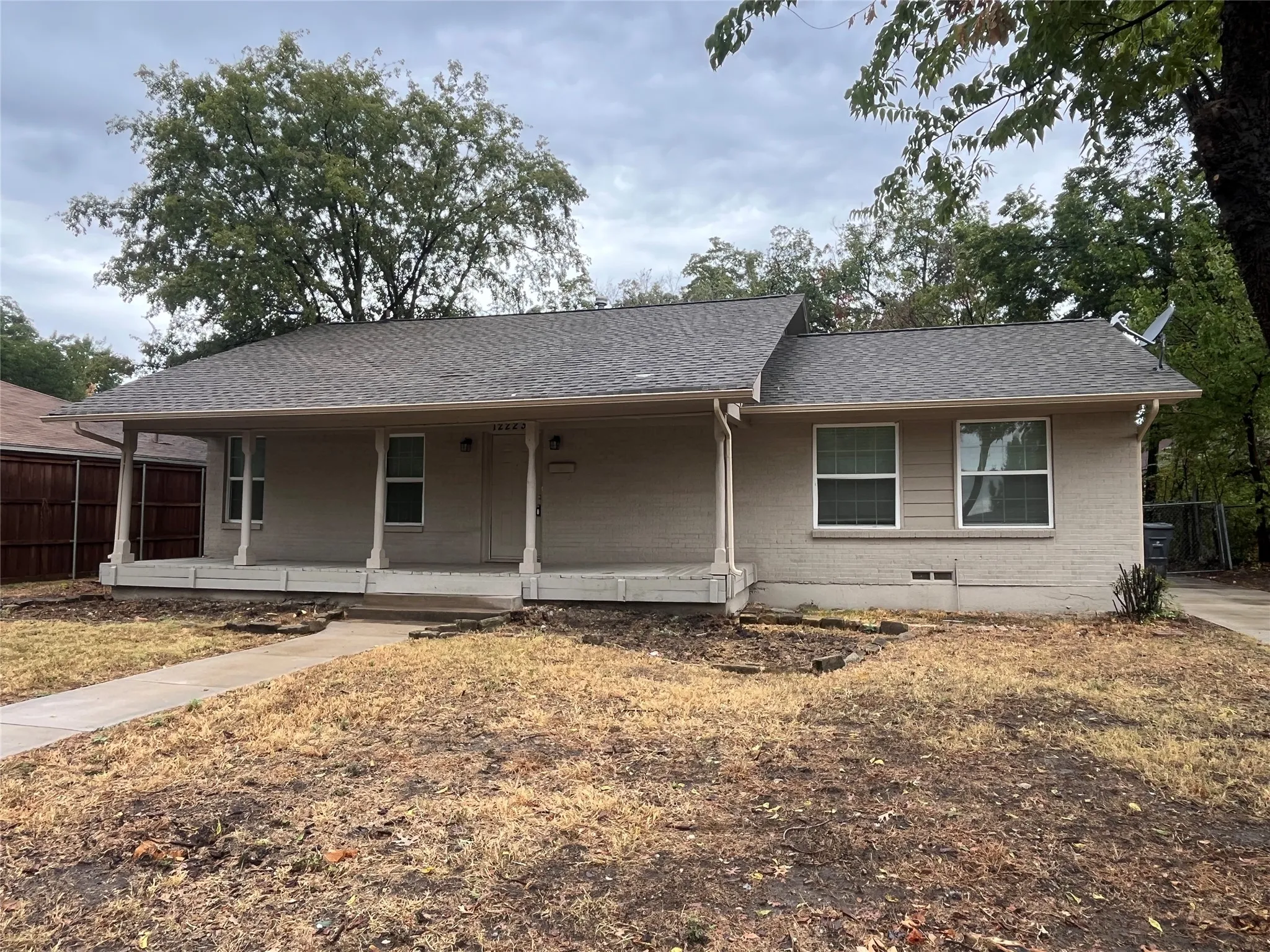 Single Family Residence For Rent in Dallas County , 12223 Bellafonte Drive, Dallas, Texas 75243, 3 Bedroom, 2 Bathroom, Garage spaces, 1,346 Sqft, built in 1959, mls#21393755, Real Estate Agent in Dallas, Homes For Rent in Dallas county, Homes For Rent in Dallas, Realtor in Dallas Texas, Real Estate Brokerage Independent Realty Texas, Luminita Cordes Realtor