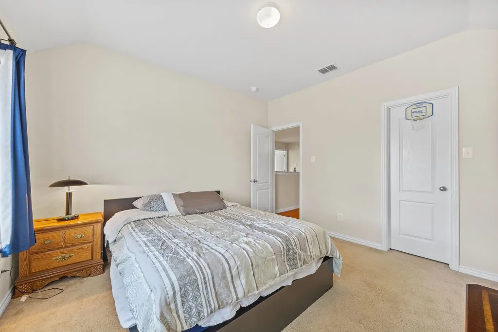 Single Family Residence For Rent in Collin County , 9300 Jerico Drive, Mc Kinney, Texas 75072, 4 Bedroom, 3 Bathroom, 2 Garage spaces, 2,604 Sqft, built in 2006, mls#21396276, Real Estate Agent in Mc Kinney, Homes For Rent in Collin county, Homes For Rent in Mc Kinney, Realtor in Mc Kinney Texas, Real Estate Brokerage Independent Realty Texas, Luminita Cordes Realtor