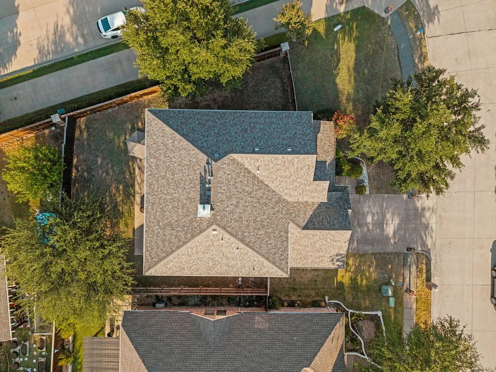 Single Family Residence For Rent in Collin County , 9300 Jerico Drive, Mc Kinney, Texas 75072, 4 Bedroom, 3 Bathroom, 2 Garage spaces, 2,604 Sqft, built in 2006, mls#21396276, Real Estate Agent in Mc Kinney, Homes For Rent in Collin county, Homes For Rent in Mc Kinney, Realtor in Mc Kinney Texas, Real Estate Brokerage Independent Realty Texas, Luminita Cordes Realtor