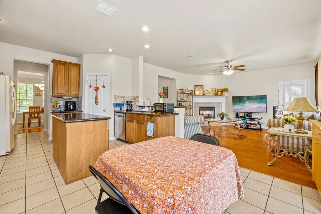 Single Family Residence For Rent in Collin County , 9300 Jerico Drive, Mc Kinney, Texas 75072, 4 Bedroom, 3 Bathroom, 2 Garage spaces, 2,604 Sqft, built in 2006, mls#21396276, Real Estate Agent in Mc Kinney, Homes For Rent in Collin county, Homes For Rent in Mc Kinney, Realtor in Mc Kinney Texas, Real Estate Brokerage Independent Realty Texas, Luminita Cordes Realtor