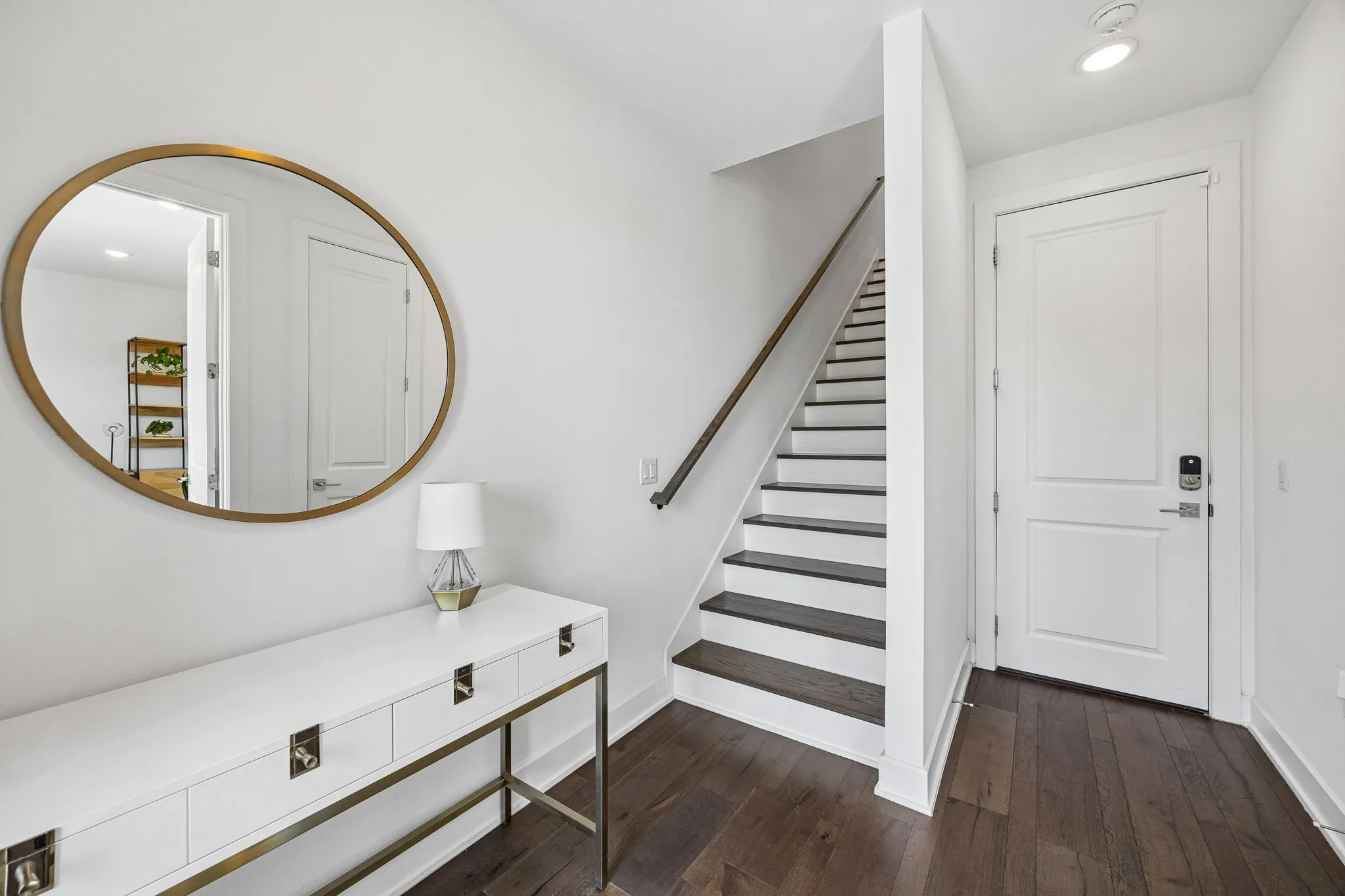 Condominium For Rent in Dallas County , 737 N Zang Boulevard 103, Dallas, Texas 75208, 3 Bedroom, 4 Bathroom, 2 Garage spaces, 1,919 Sqft, built in 2020, mls#21402316, Real Estate Agent in Dallas, Homes For Rent in Dallas county, Homes For Rent in Dallas, Realtor in Dallas Texas, Real Estate Brokerage Independent Realty Texas, Luminita Cordes Realtor