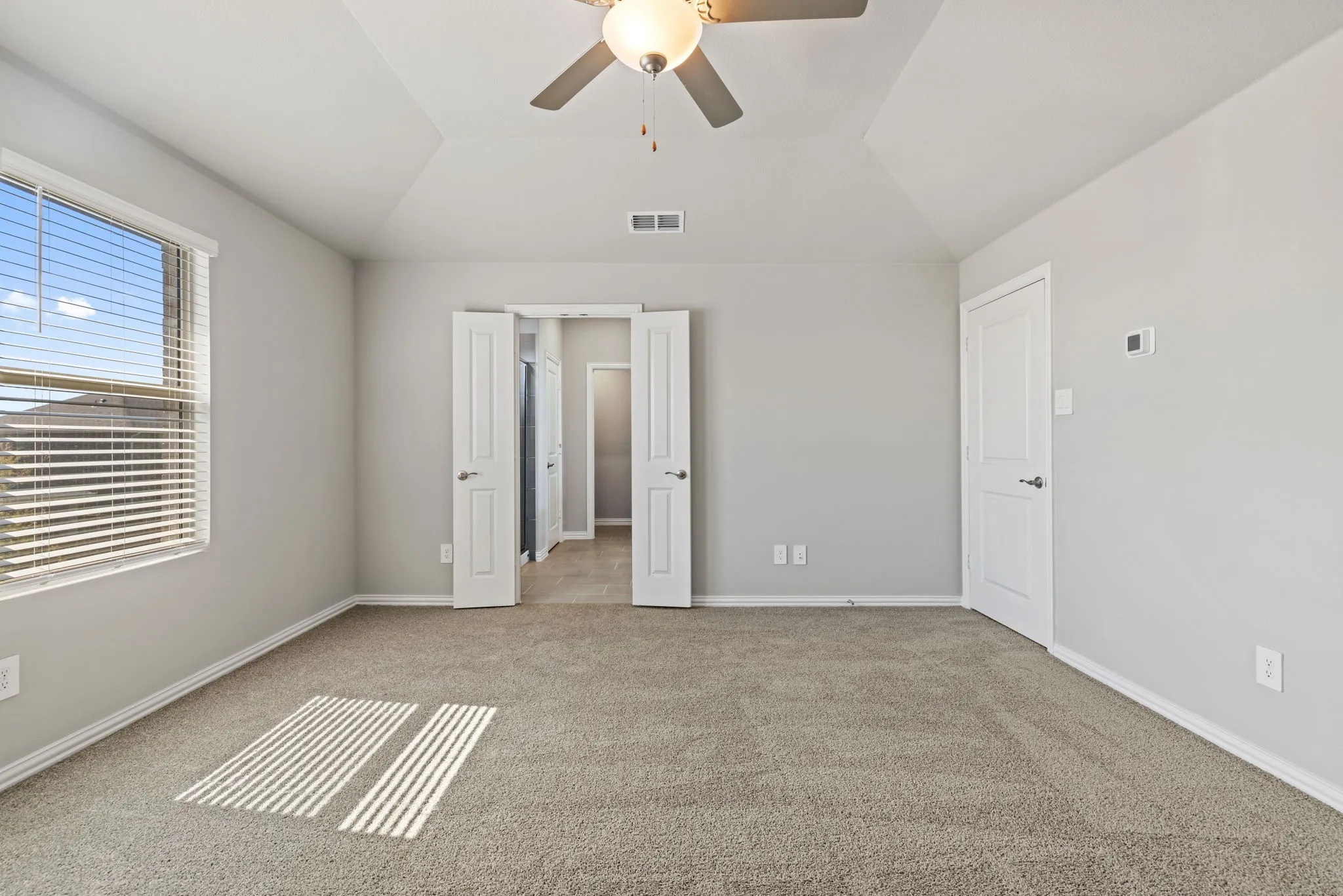 Single Family Residence For Rent in Collin County , 811 Rosemary Hill Drive, Princeton, Texas 75071, 3 Bedroom, 3 Bathroom, 1 Garage spaces, 1,948 Sqft, built in 2025, mls#21401937, Real Estate Agent in Princeton, Homes For Rent in Collin county, Homes For Rent in Princeton, Realtor in Princeton Texas, Real Estate Brokerage Independent Realty Texas, Luminita Cordes Realtor