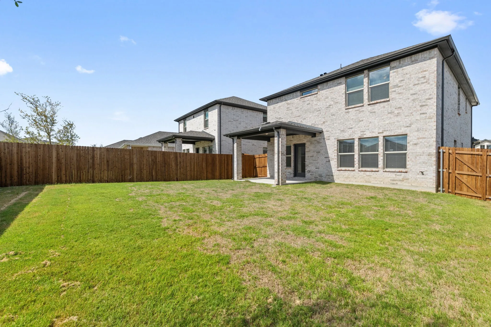 Single Family Residence For Rent in Collin County , 811 Rosemary Hill Drive, Princeton, Texas 75071, 3 Bedroom, 3 Bathroom, 1 Garage spaces, 1,948 Sqft, built in 2025, mls#21401937, Real Estate Agent in Princeton, Homes For Rent in Collin county, Homes For Rent in Princeton, Realtor in Princeton Texas, Real Estate Brokerage Independent Realty Texas, Luminita Cordes Realtor