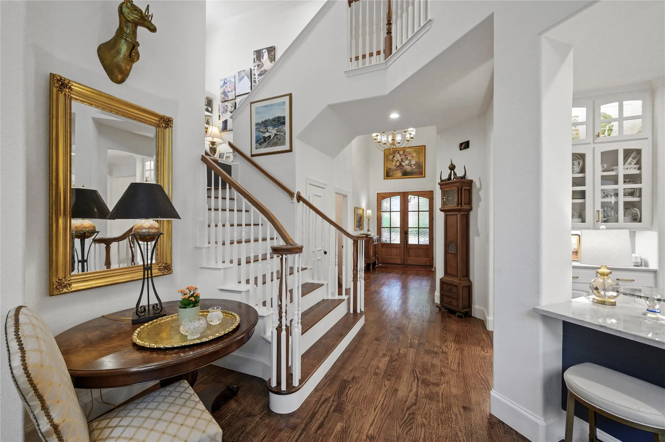 Single Family Residence For Sale in Collin County , 2005 Hillcrest Court, Mc Kinney, Texas 75072, 4 Bedroom, 4 Bathroom, 2 Garage spaces, 2,796 Sqft, built in 1997, mls#21402142, Real Estate Agent in Mc Kinney, Homes For Sale in Collin county, Homes For Sale in Mc Kinney, Realtor in Mc Kinney Texas, Real Estate Brokerage Independent Realty Texas, Luminita Cordes Realtor
