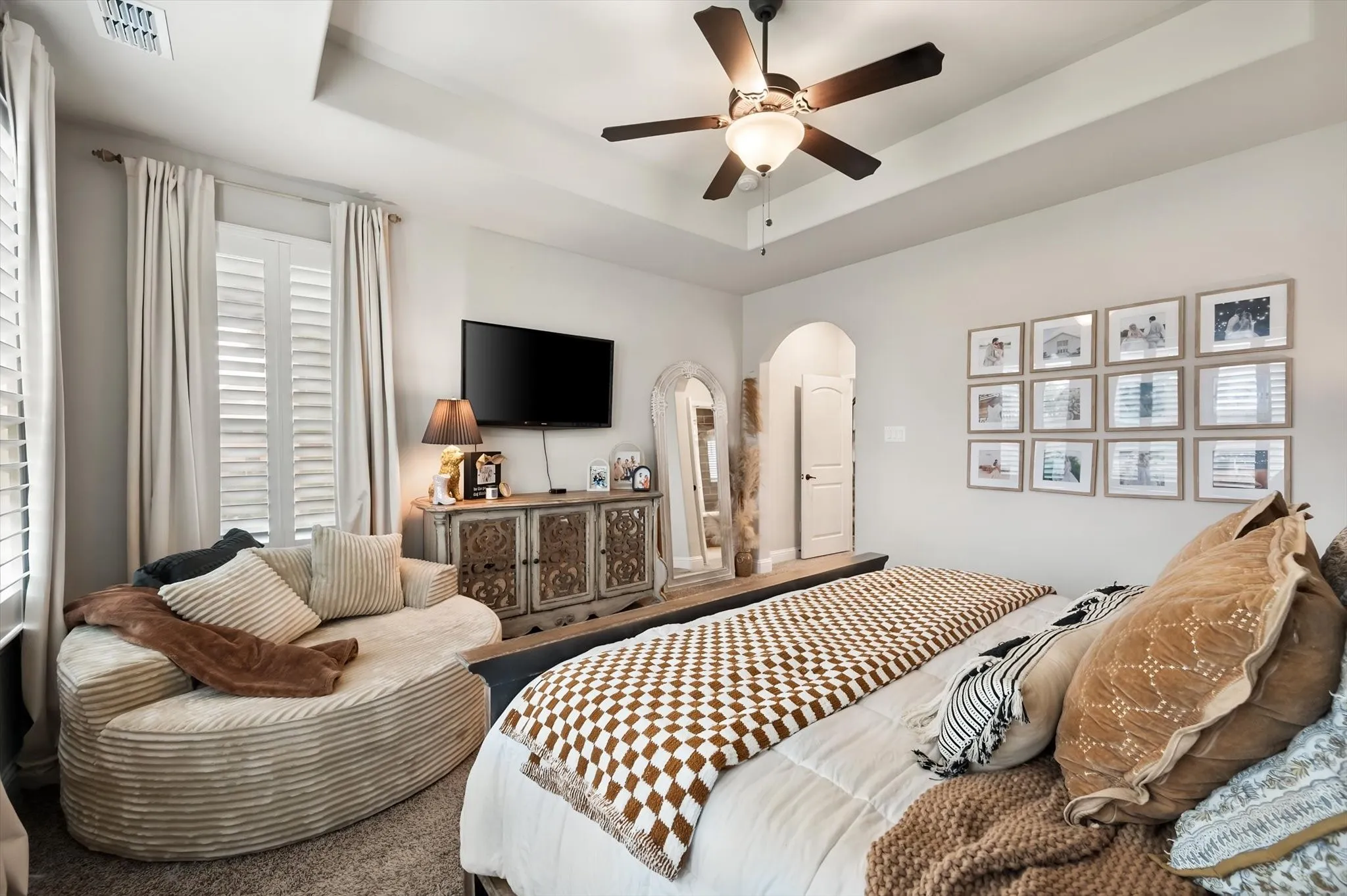 Single Family Residence For Sale in Johnson County , 2741 Thornhill Lane, Mansfield, Texas 76084, 5 Bedroom, 3 Bathroom, 2 Garage spaces, 2,995 Sqft, built in 2021, mls#21402014, Real Estate Agent in Mansfield, Homes For Sale in Johnson county, Homes For Sale in Mansfield, Realtor in Mansfield Texas, Real Estate Brokerage Independent Realty Texas, Luminita Cordes Realtor