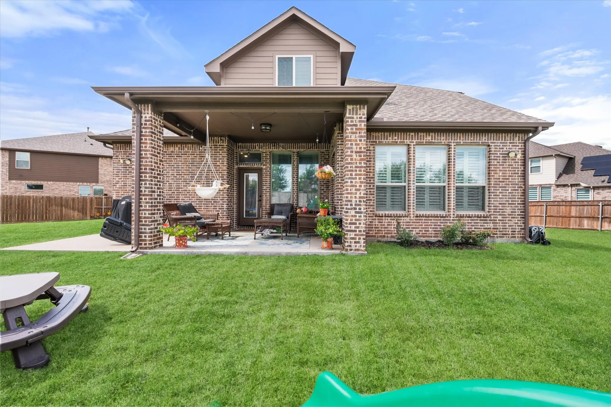 Single Family Residence For Sale in Johnson County , 2741 Thornhill Lane, Mansfield, Texas 76084, 5 Bedroom, 3 Bathroom, 2 Garage spaces, 2,995 Sqft, built in 2021, mls#21402014, Real Estate Agent in Mansfield, Homes For Sale in Johnson county, Homes For Sale in Mansfield, Realtor in Mansfield Texas, Real Estate Brokerage Independent Realty Texas, Luminita Cordes Realtor